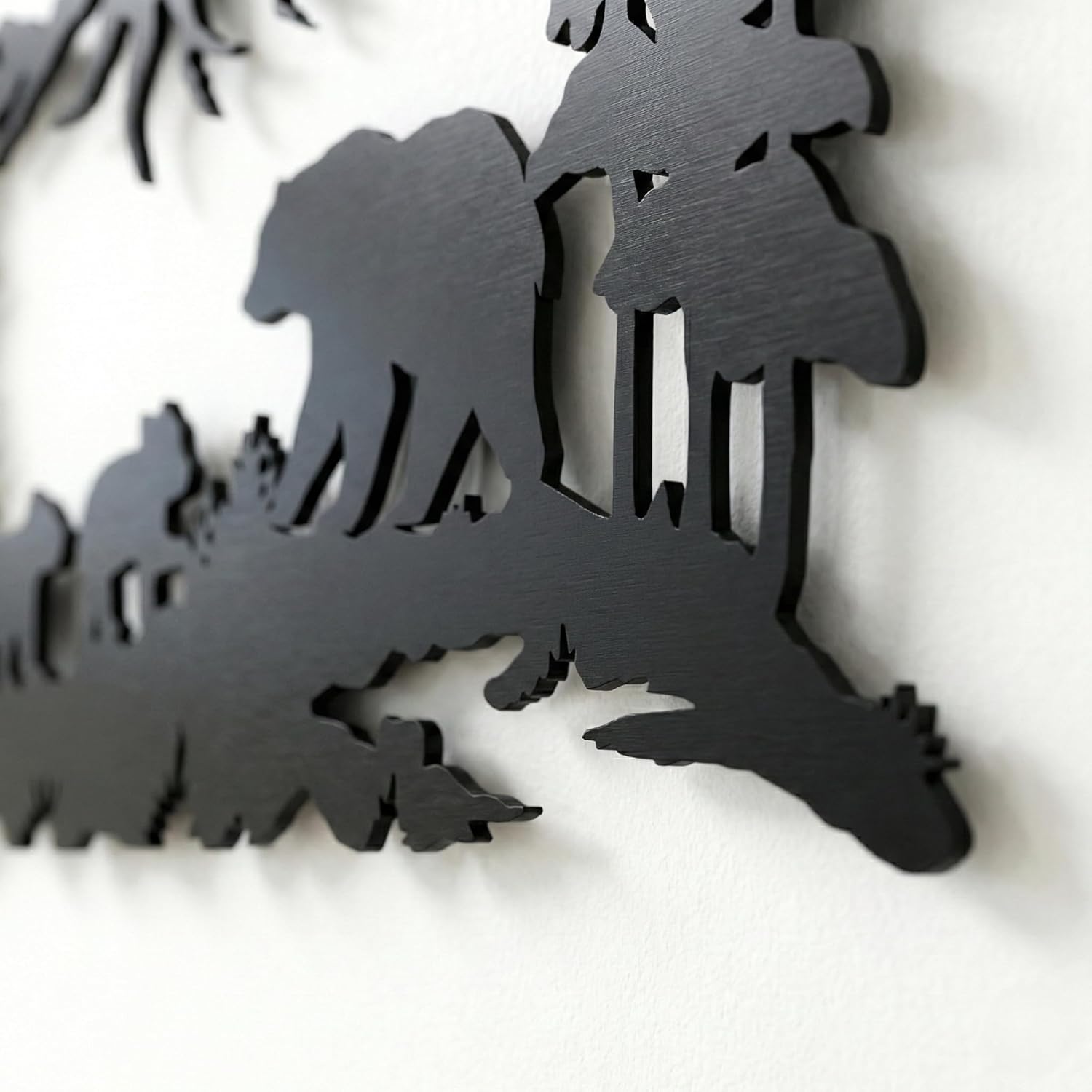 DEKADRON Metal Wall Art, Metal Bear Family Art, Tree Mountain Decoration, Nature Wall Decor, Wildlife Lover Gift, Wall Hangings (30" W x 13" H / 75x33cm)