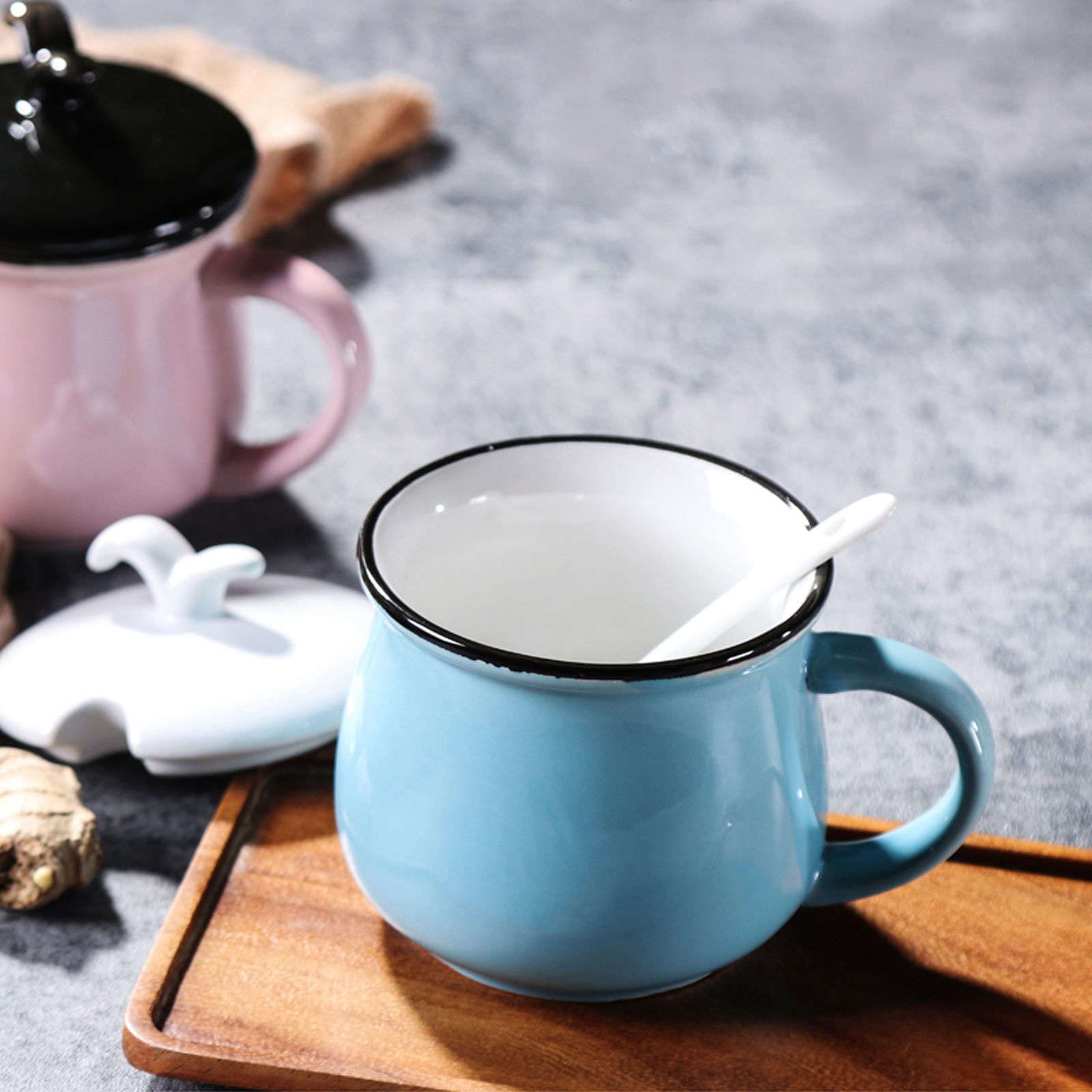 pojemnik na cukier， Słoiki na przyprawy, europejska cukiernica w jednolitym kolorze z pokrywką, uroczy słoik do przechowywania, porcelanowa cukiernica z łyżeczką, mały garnek na sól(Light Yellow)