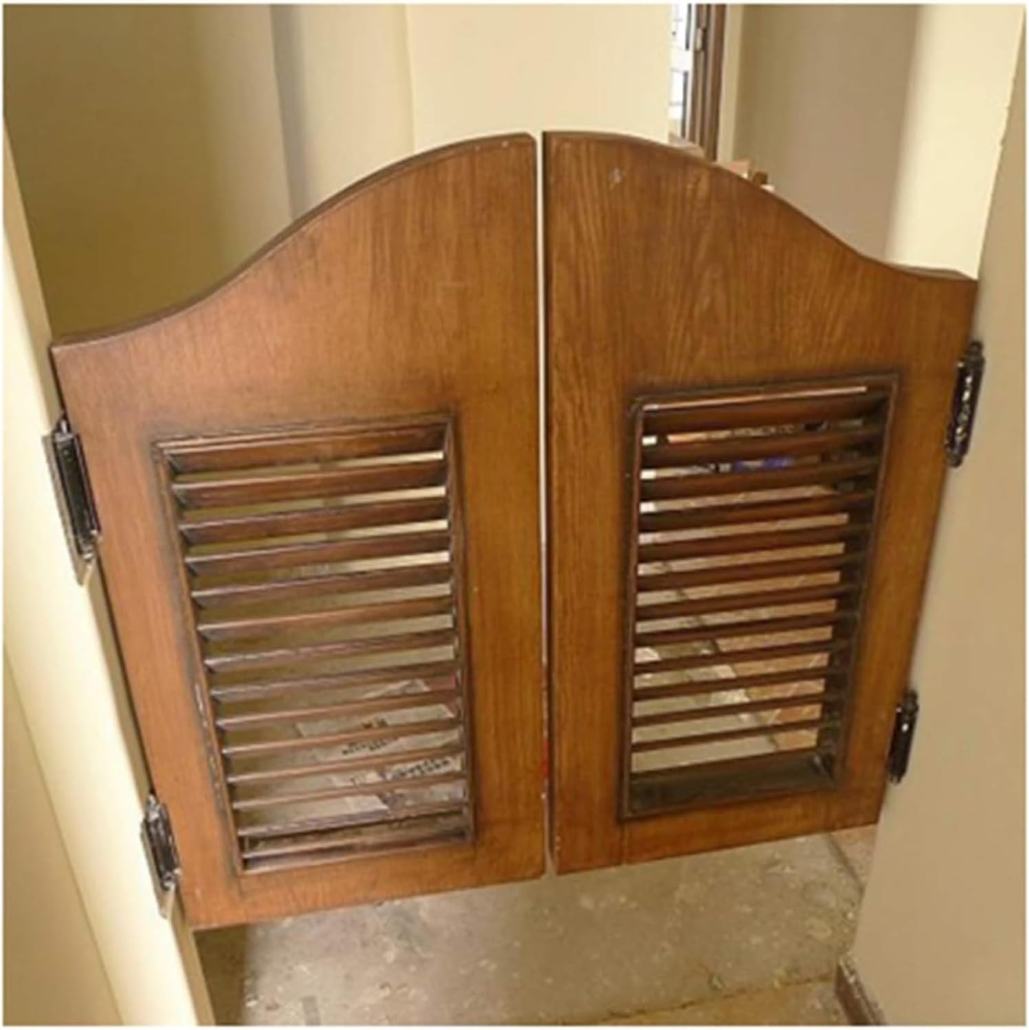 シャッター回転ドアカフェドア 竹カーテンルーバーカフェドア、木製パーティションパネル屋内スイングドア、ヒンジ付き、バーチェックアウト