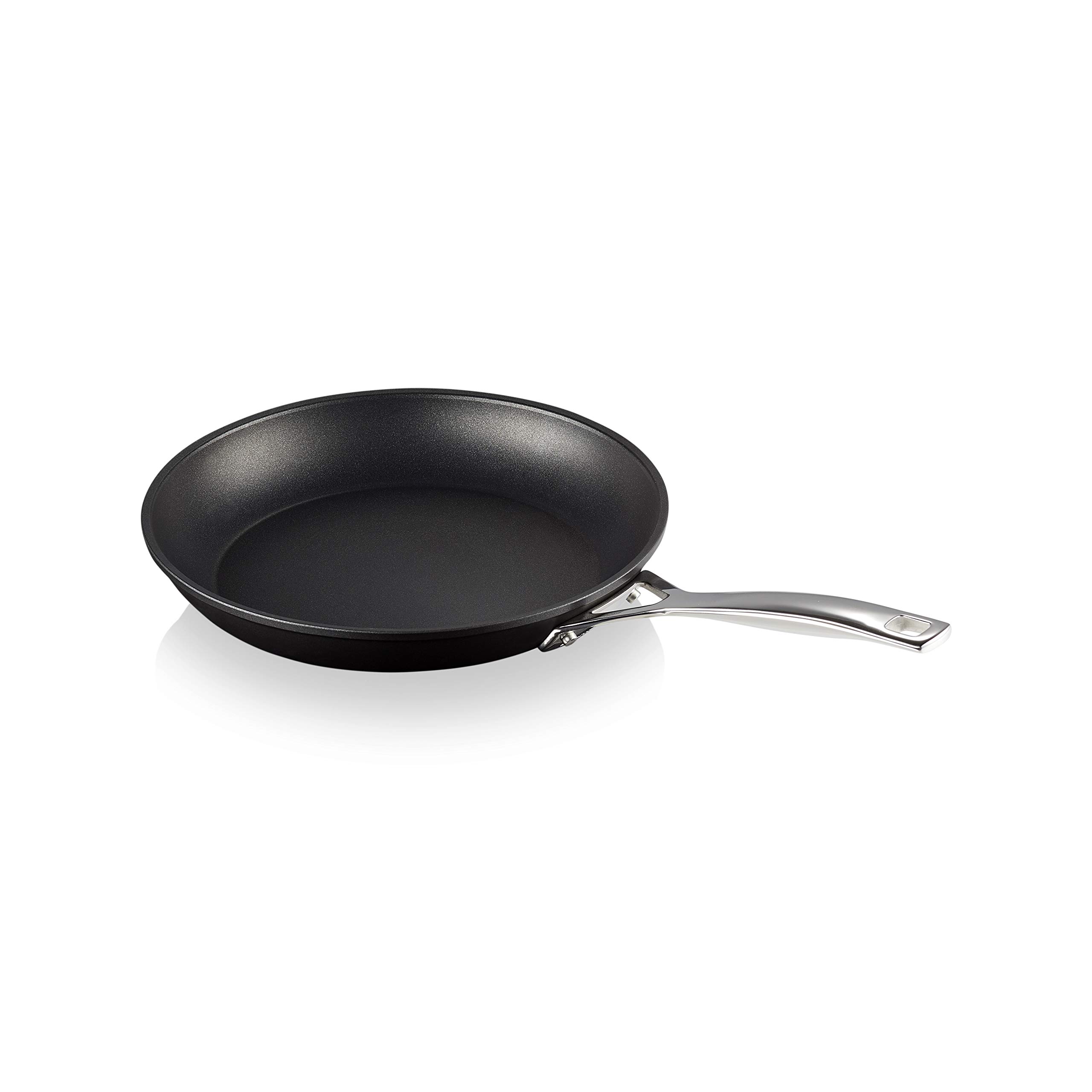 Le Creuset Set de menaje de aluminio antiadherente, 3 piezas, diámetro 16, 24 y 26 cm, para todas las fuentes de calor, incluso la inducción, Antracita/Plateado, 51804000010002