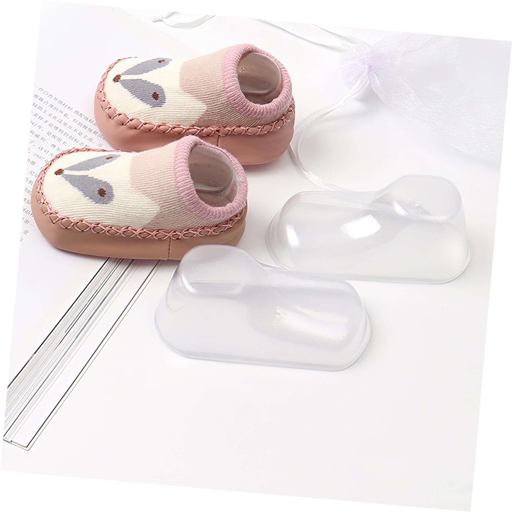 BETOOKY 100 Stück Transparente Kunststoff Fußformen Stabile Babysocken Displayständer für Junge Mädchen Schuhe Strapazierfähige Sockenschuh Halter Formbewahrend und Leicht zu Nutzen