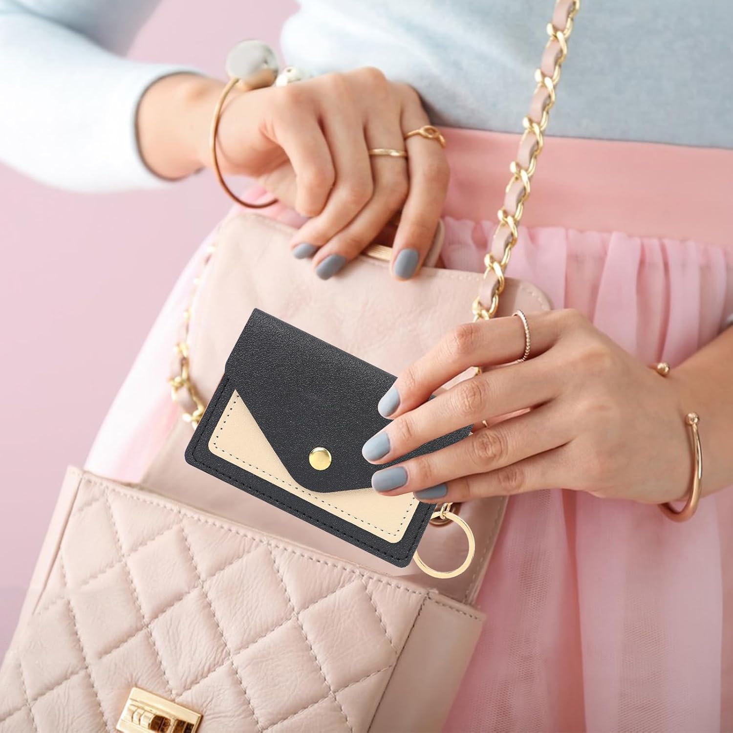 1 Pack Birth Control Pill Case Sleeve Packet 4.3 X 3 Inch PU Leather Wallet Pill Holder Privacy Protection Birth Control Pill Wallet with Key Ring for Pill Card Organizer(Black)