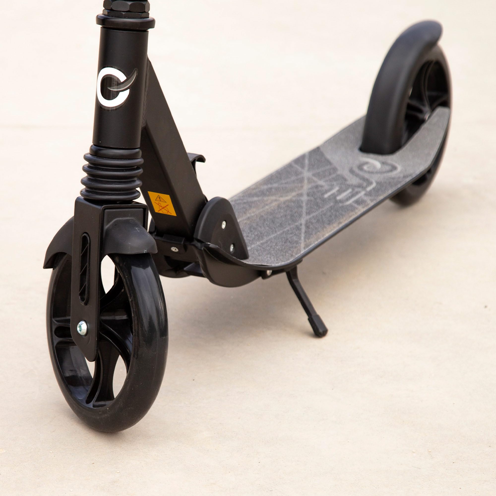 ColorBaby Evo 54348 Trottinette pour Enfant à 2 Roues, Pliable, Frein arrière, Support latéral, Base antidérapante, 86 x 39 x 96 cm, Max. 100 kg, Jouets pour Enfants 8 Ans