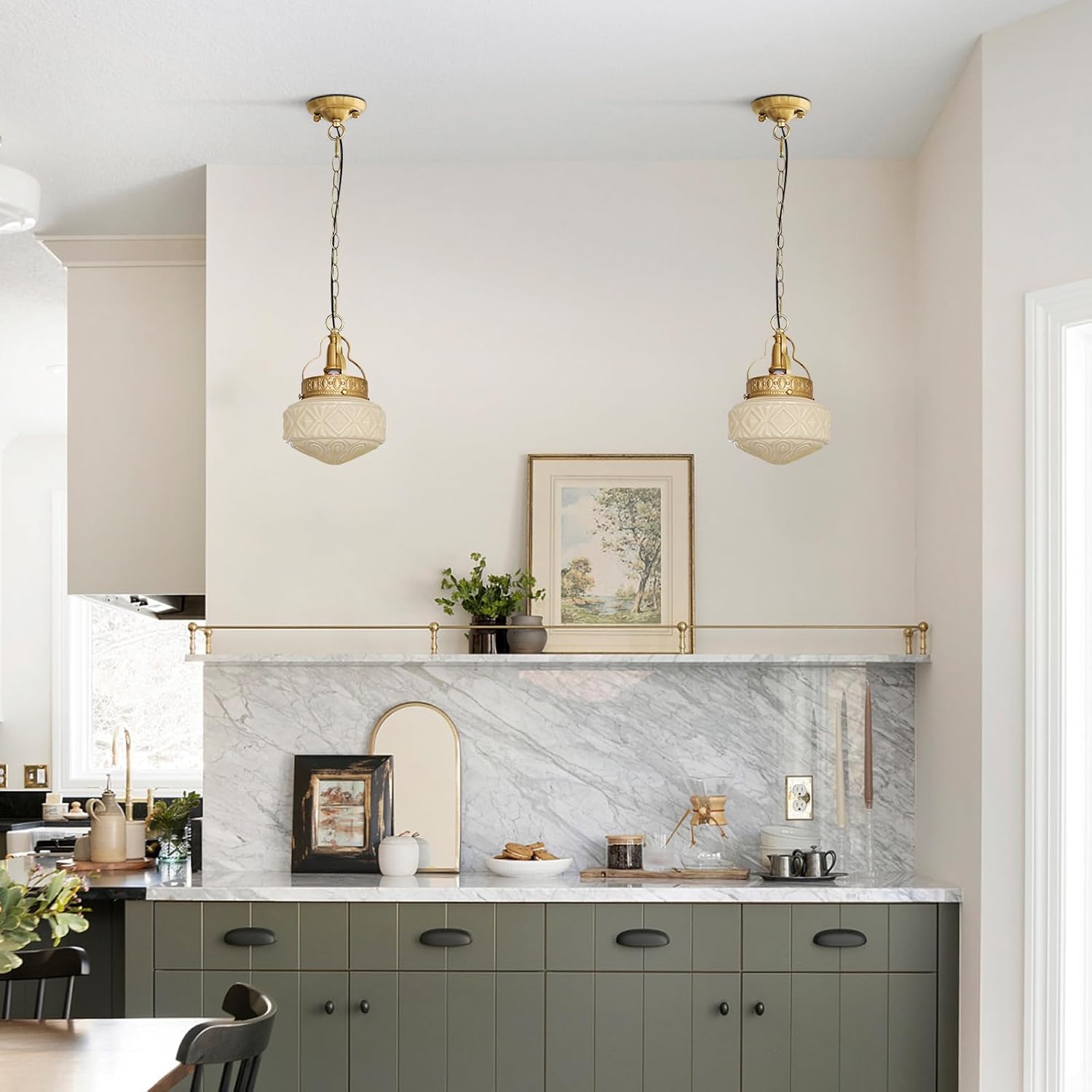 KCO Lighting Yellow Glass Pendant Light Fixture Vintage Brass Pendant Lights Kitchen Island Modern Gold Pendant Lighting Mid Century Globe Hanging Light with Chain