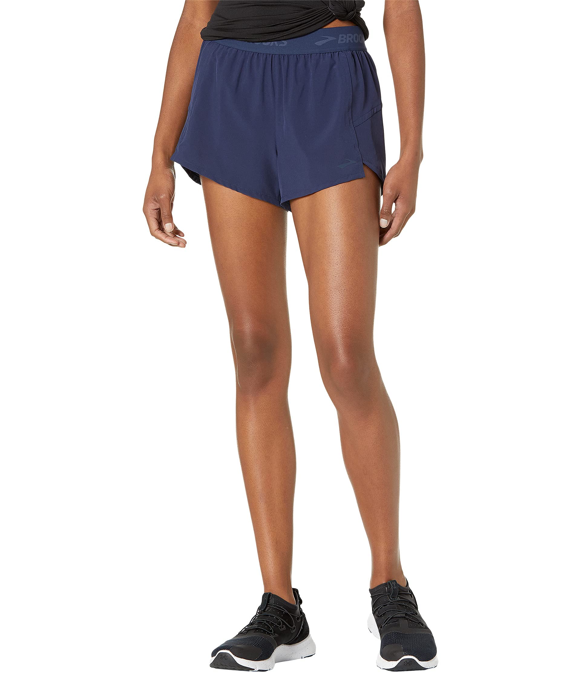 Short Brooks Chaser 3 Inch bleu marine pour vos runnings d'été - 2