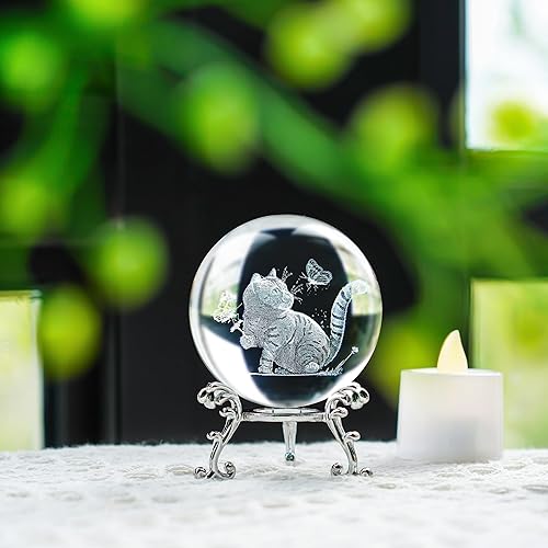Bola de cristal 3D para el hogar, cristal grabado con láser con mariposas, bola de pisapapeles con soporte, regalo de cristal para amantes de los