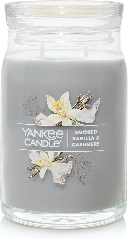 Yankee Candle Smoked Vanilla & Cashmere Scented, Signature