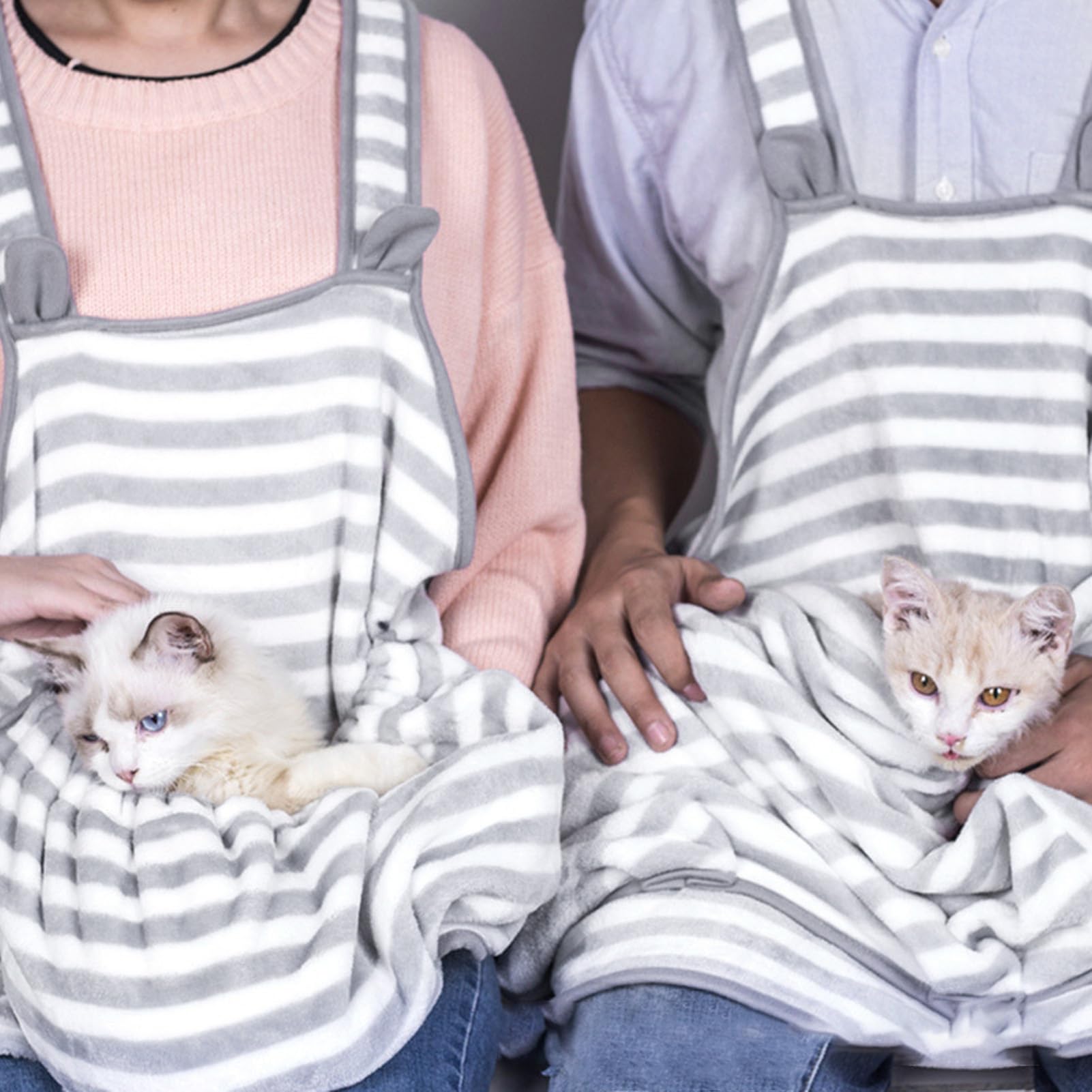 Wisoqu Pet Carrier Apron, Cozy Cat Sling Dogs Front Shoulder Carry Kitten Sleeping Bag, Small Cat Dog Sling Accompany Hands for Indoor Outdoor Travel