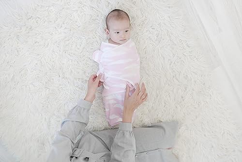 Miniatura 7 de BaeBae Goods Juego de 4 mantas para envolver al bebé, para niños y niñas, hechas de algodón suave (3-6 meses)