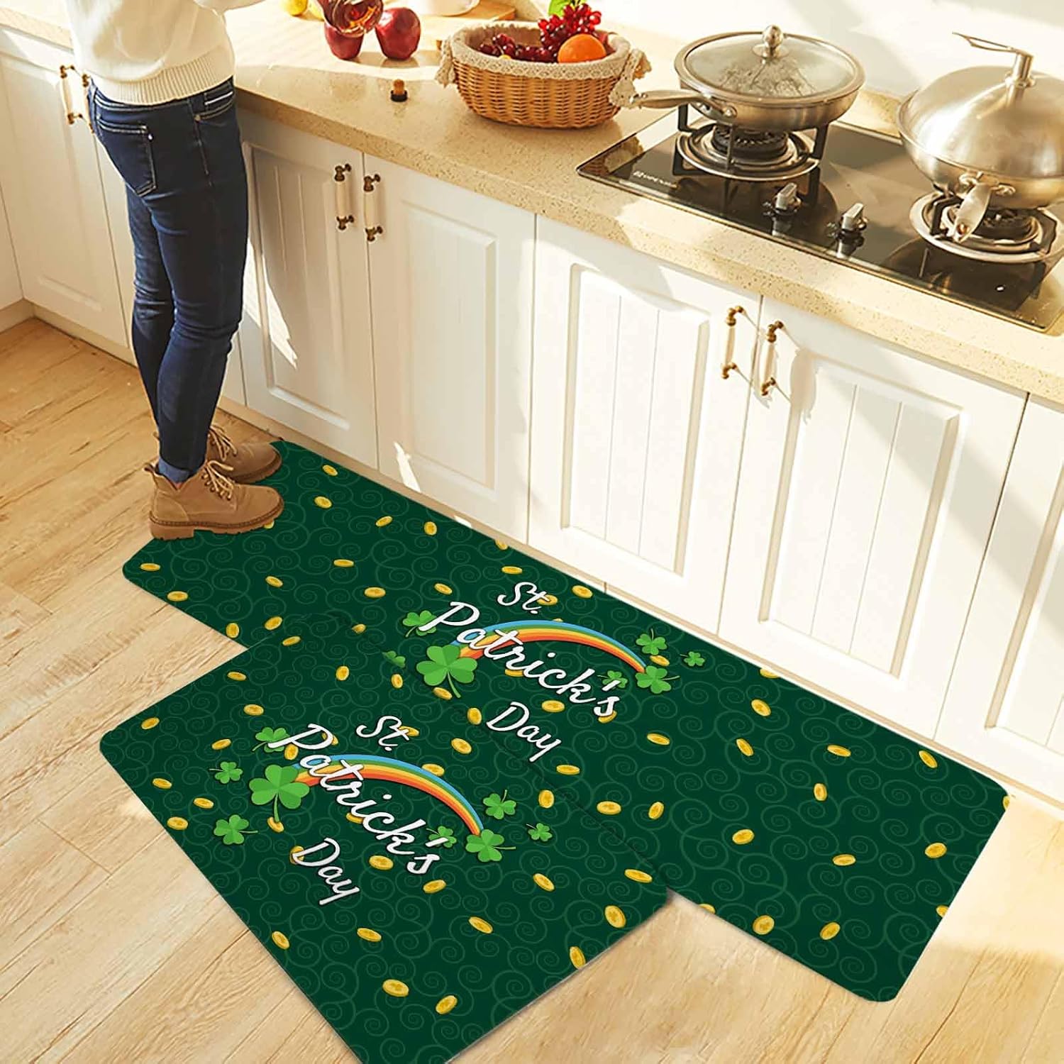 St. Patrick's Day Kitchen Rugs and Mats Set of 2, Non-Slip Kitchen Sink Mat, Green Shamrock Rainbow Gold Coin Simple Washable Doormat Bathroom Rugs Runner for Bedroom 15.7"x23.6"+15.7"x47.2"