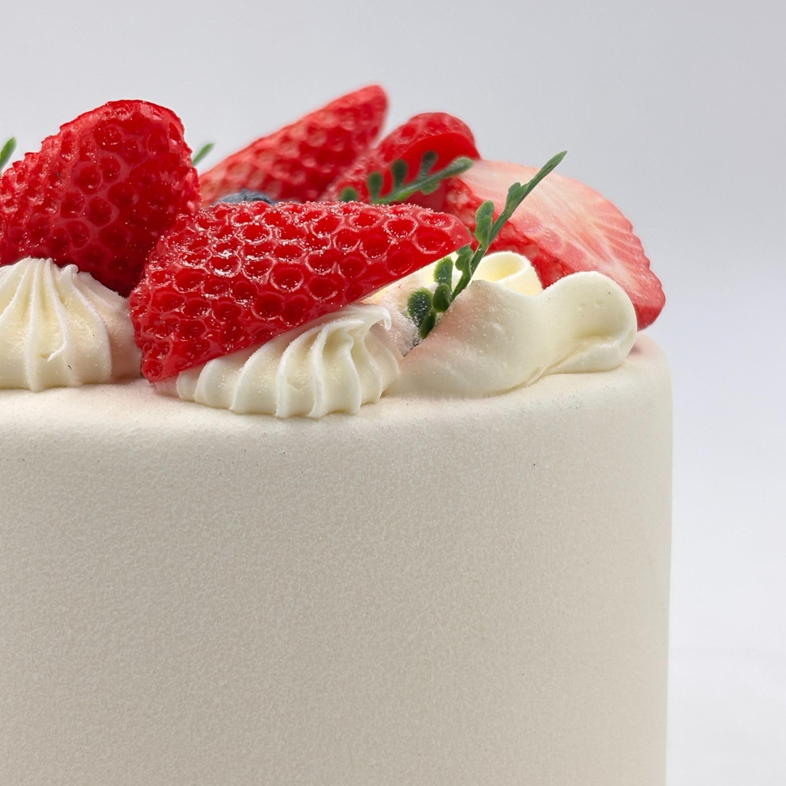 Gurubhai Equipments Artificial Realistic Fake Decorative Food Models for Bakery Display, Photography Props, Restaurants & Kitchen Decor (FF-WHT-CHC-CK, FF-WHT-CHC-CK)