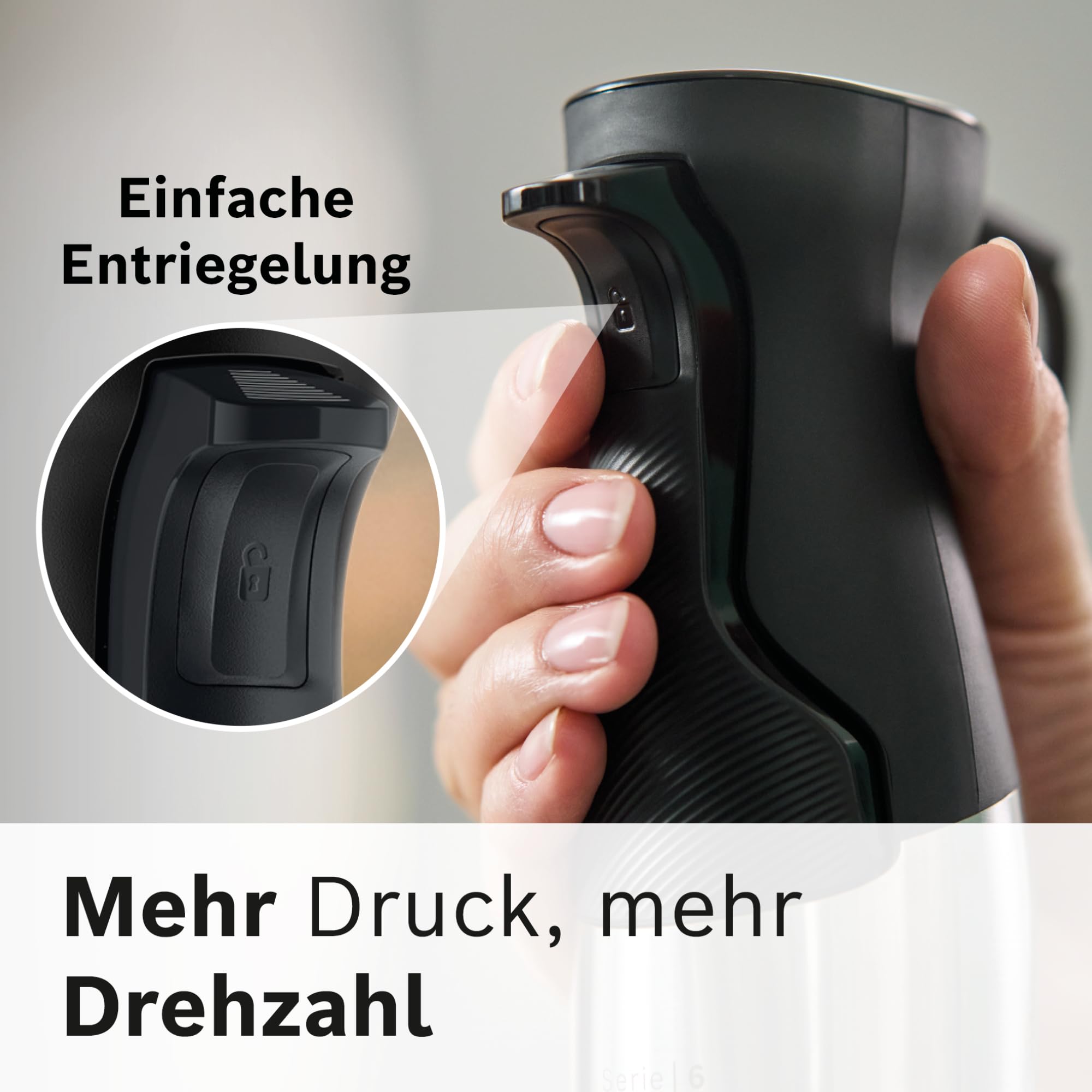 Bosch Stabmixer ErgoMaster Serie 6, mit Zerkleinerer, Schneebesen, Mixbecher, Edelstahl-Klingen, verschleißfreie Keramik-Kupplung, langlebig, Luftkühlung, 1000 W, Edelstahl, MSM6M622