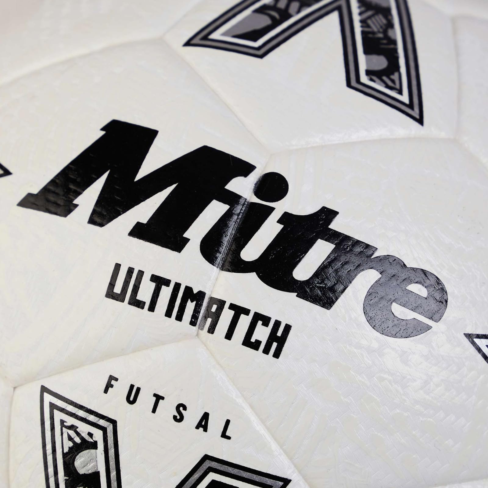 Mitre Ultimatch Futsal Ball 4