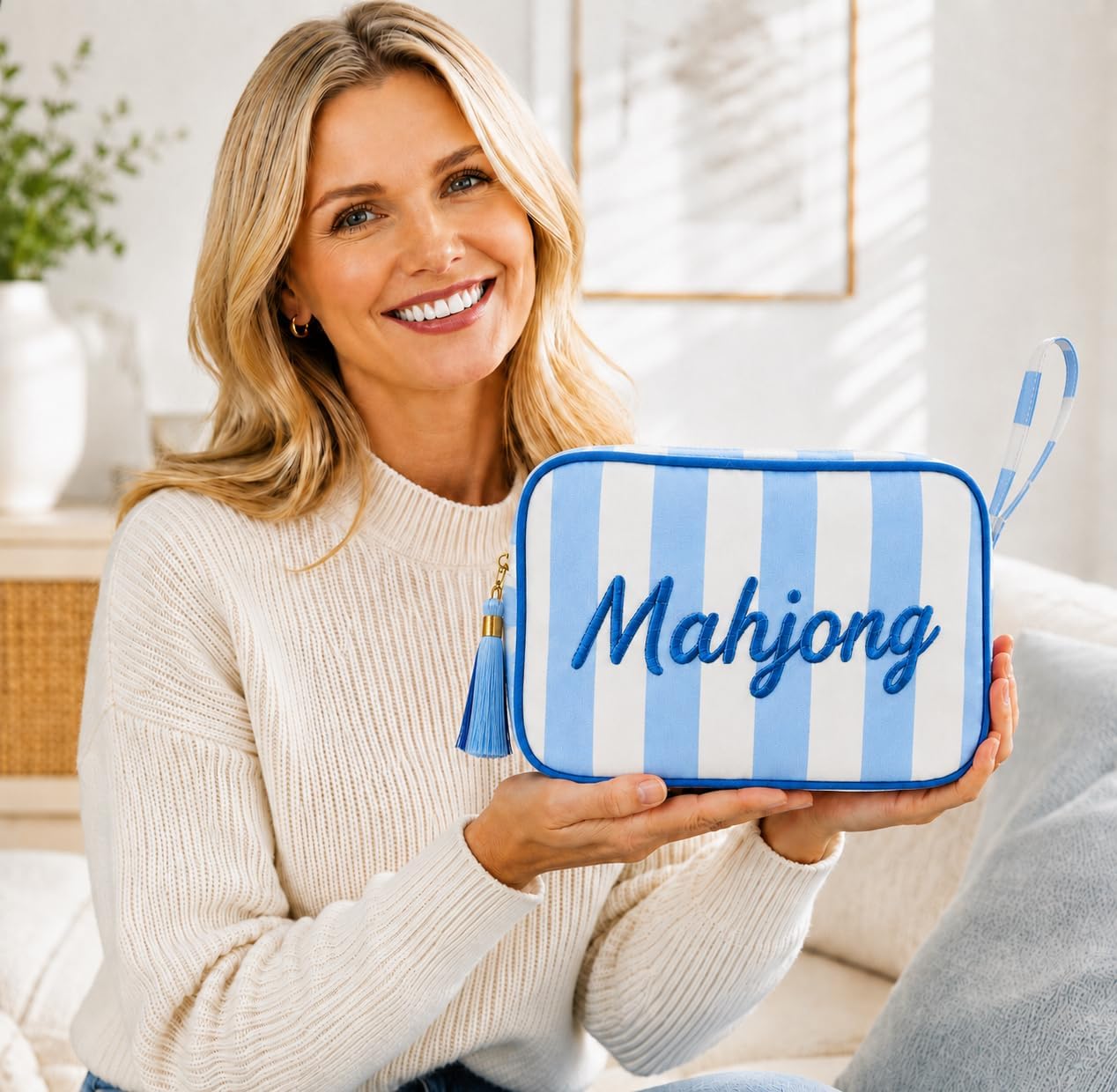 Mahjong Tile Bag with 2 Dice, Case for 166 American Mahjong Tiles(1.2") image 5