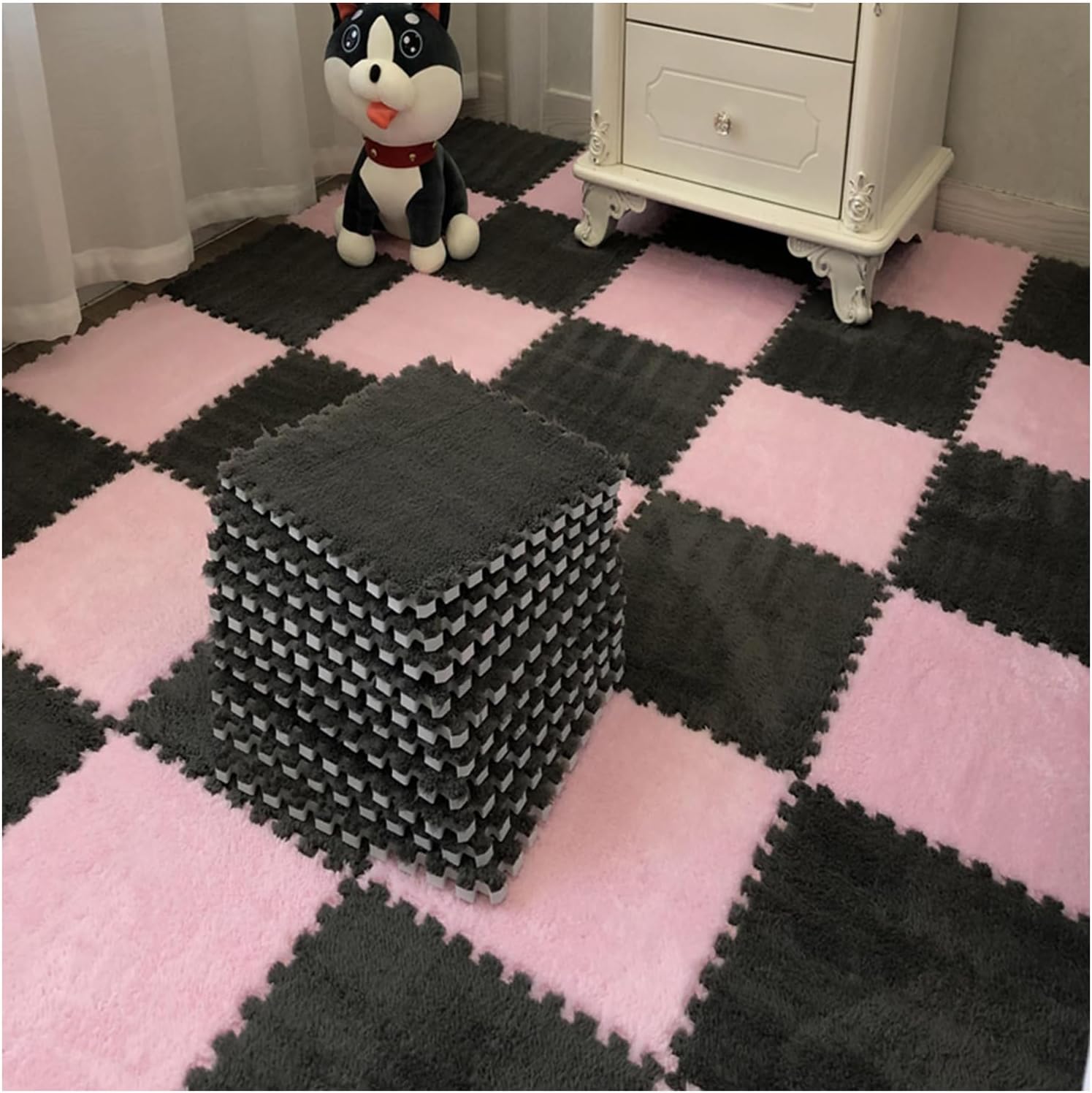 Plush Interlocking Carpet Tiles Foam Plush Rug Pad, 16 Pieces Non-Slip Interlocking Floor Mats, Square Puzzle Rug, Home Decor(Dark Gray+Pink)