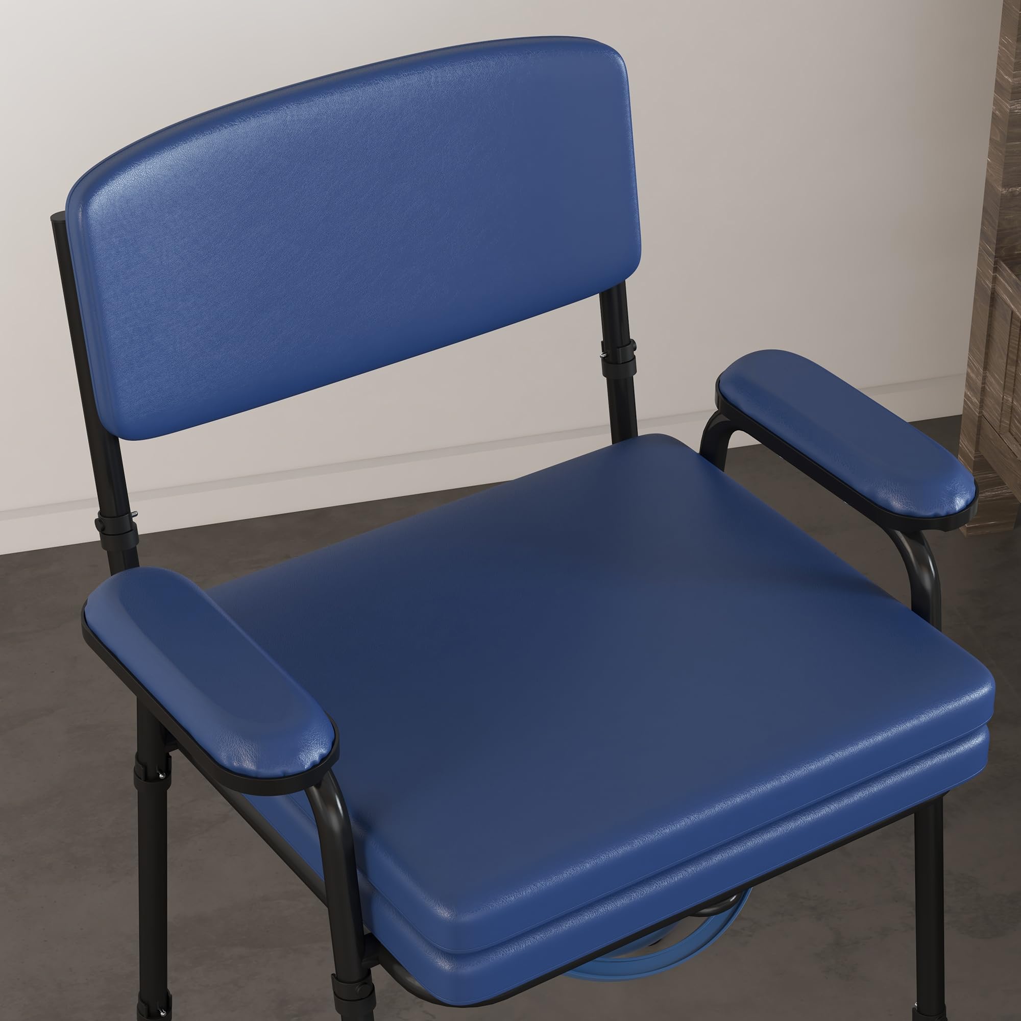 HOMCOM Krzesło toaletowe, 5 w 1, wielofunkcyjne, antypoślizgowe krzesło toaletowe, z wyjmowanym wiaderkiem, regulowana wysokość z oparciem, wyściełane siedzisko i podłokietniki, niebieskie
