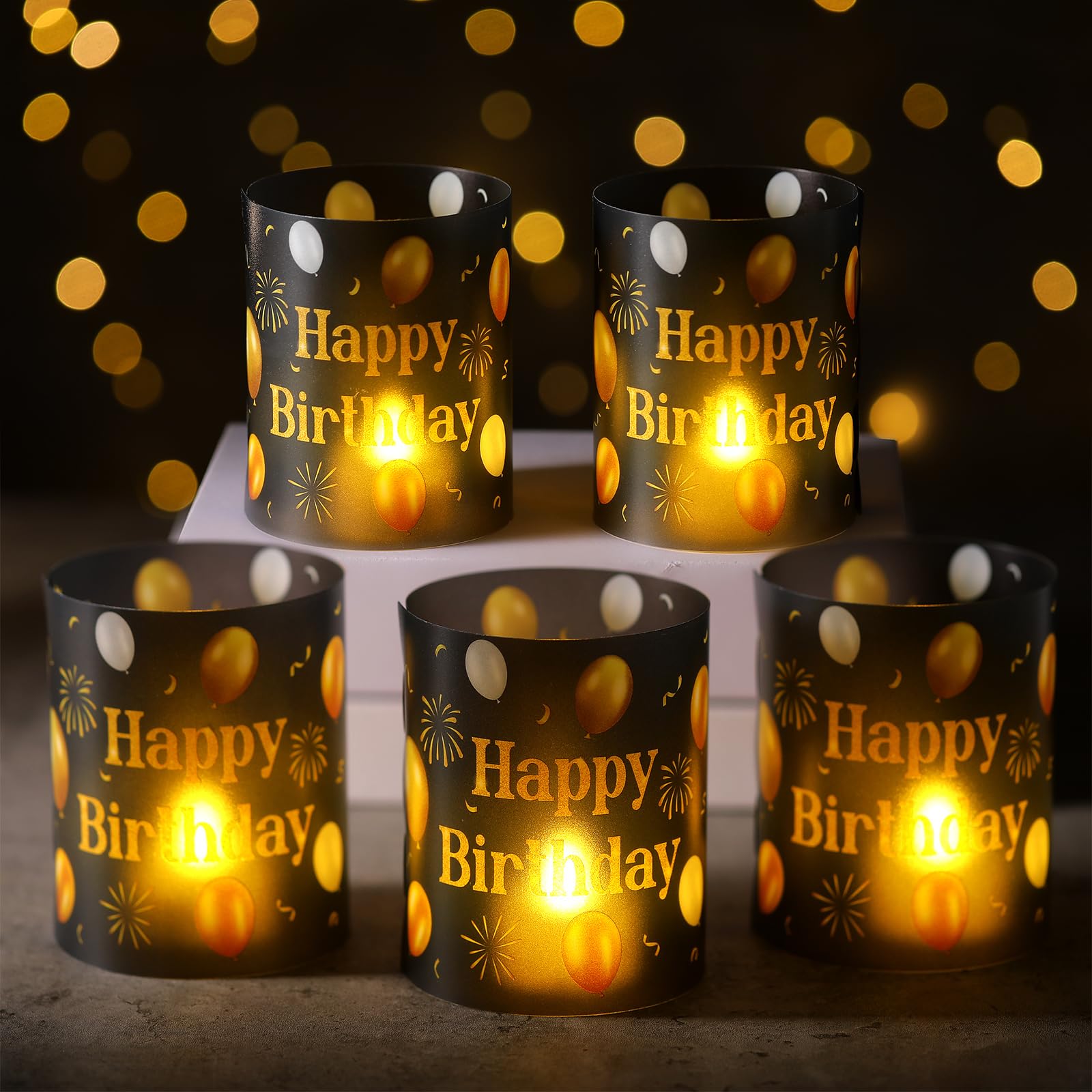 Centre de table Happy Birthday avec bougies pour embellir une table d'anniversaire simple