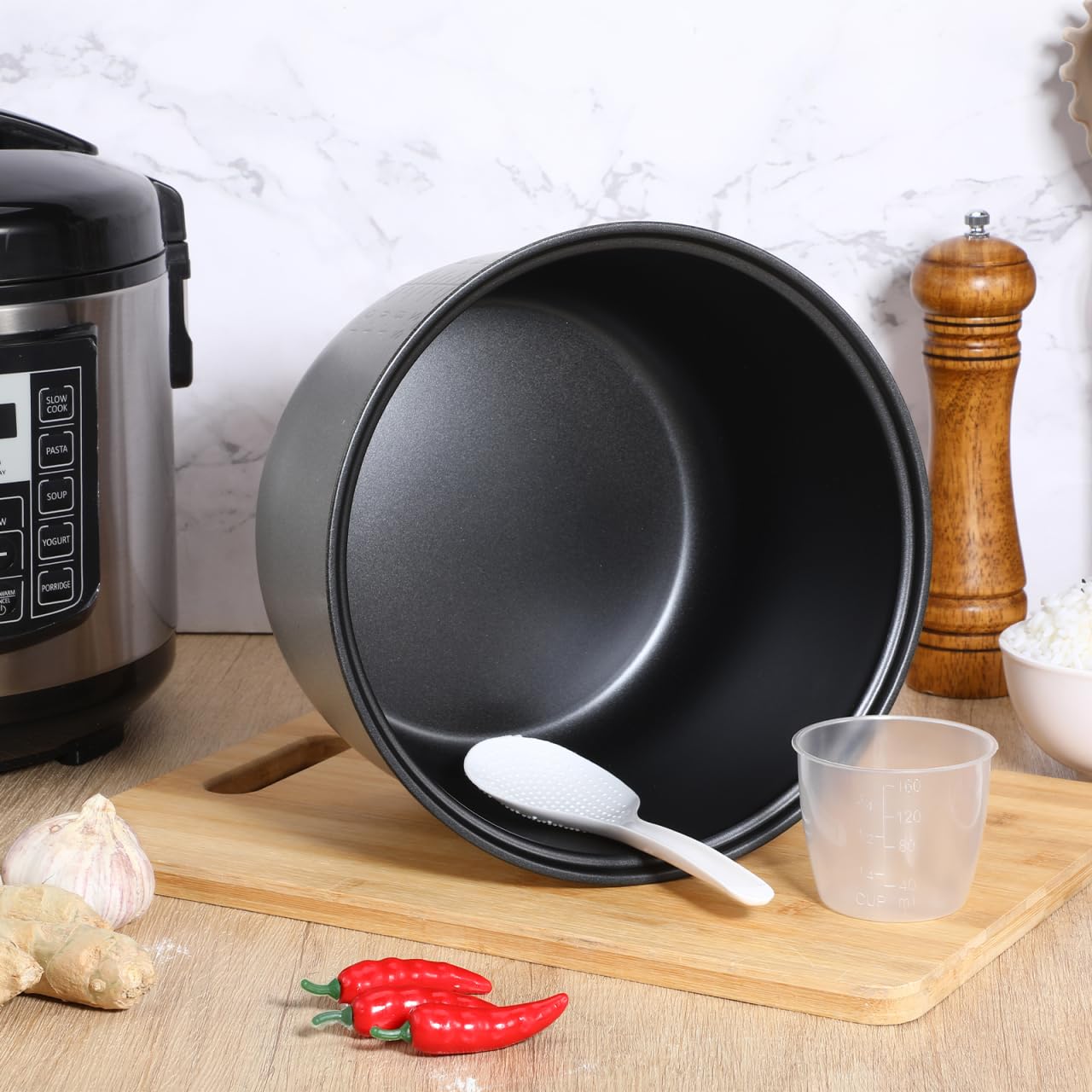 UPKOCH Cuve Intérieure Antiadhésive Pour Cuiseur Électrique Accessoires Cuiseur Riz Pot De Remplacement Avec Échelle Idéal Pour Riz Soupe Et Gâteau 5L 23.50X23.50X14.50Cm