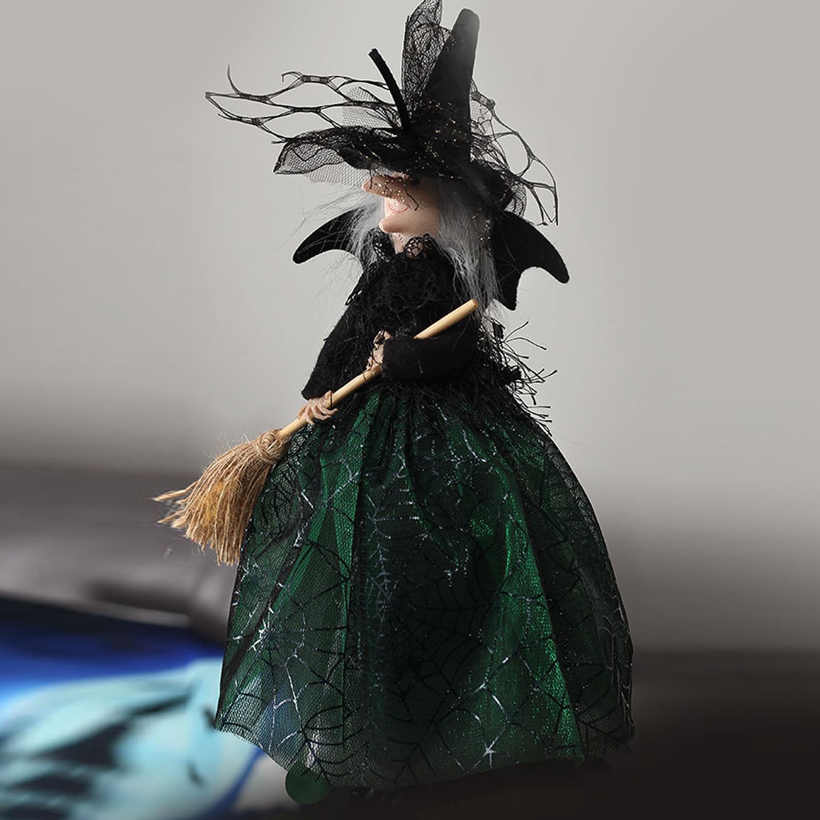 Czarna wied?ma, kolekcjonerska lalka Halloween, duch, czarownica, czubek drzewa Halloween