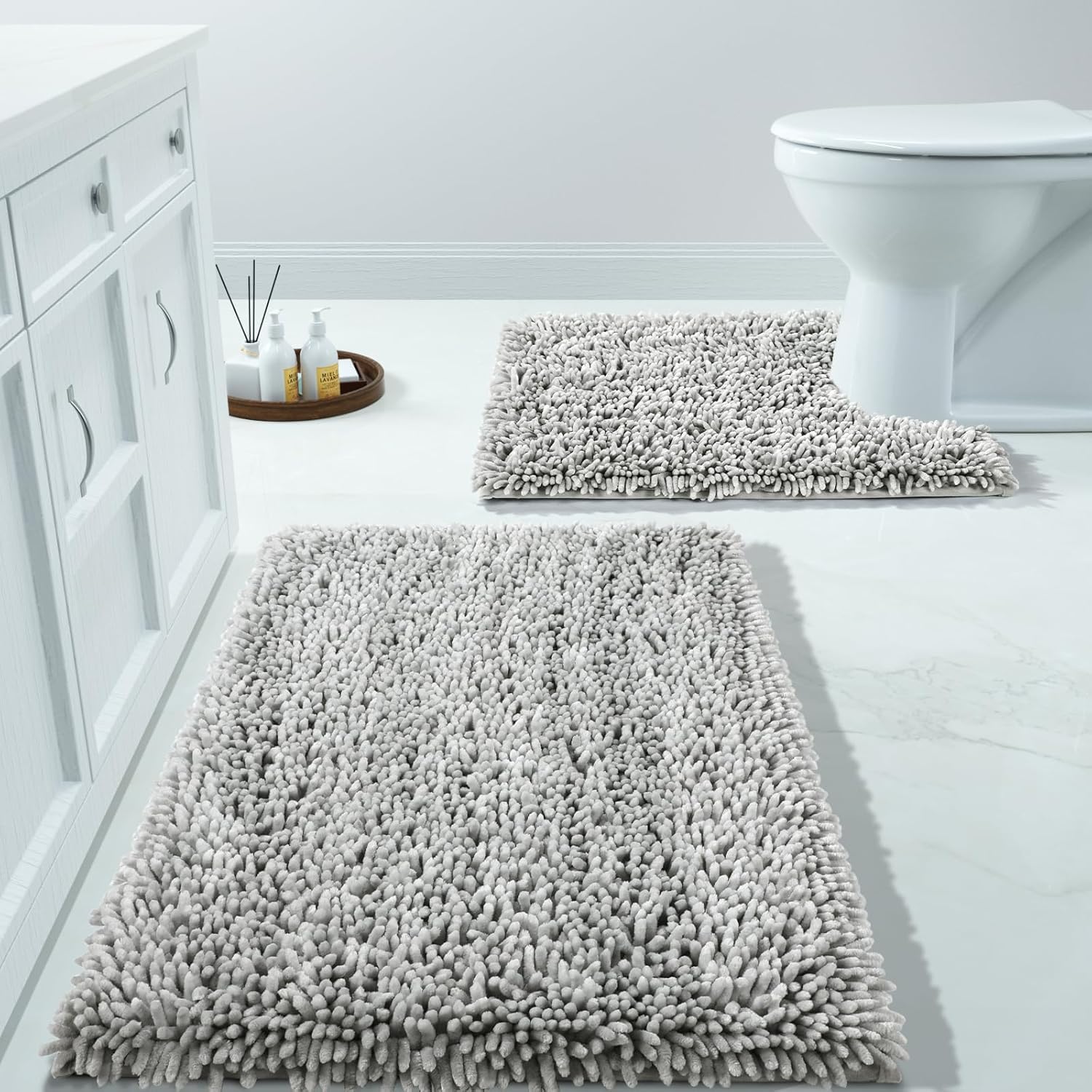 Yimobra Premium Bathroom Rug Non Slip Fluffy Bath Mat Size 31.5 by 19.8 Inches + U-Shaped 24 X 20 Inches, Soft and Comfortable, Super Water Absorption, Non-Slip, Thick, Machine Wash, Light Gray