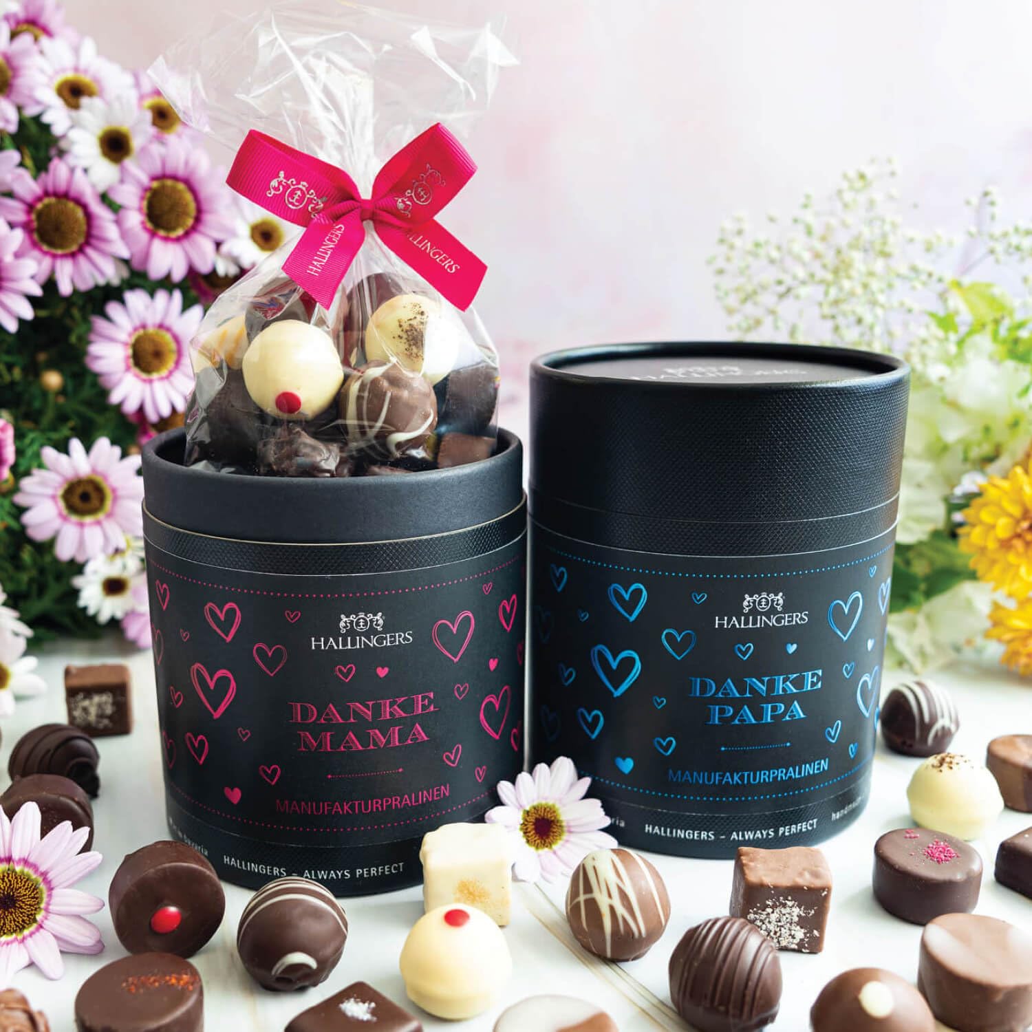 Hallingers Genuss Manufaktur Pralinen Muttertagsgeschenk - ohne Alkohol, handmade aus Edelkakao Doppelpack in wertiger Geschenkdose "Danke Mama & Da...", Geschenkidee für Mama Papa