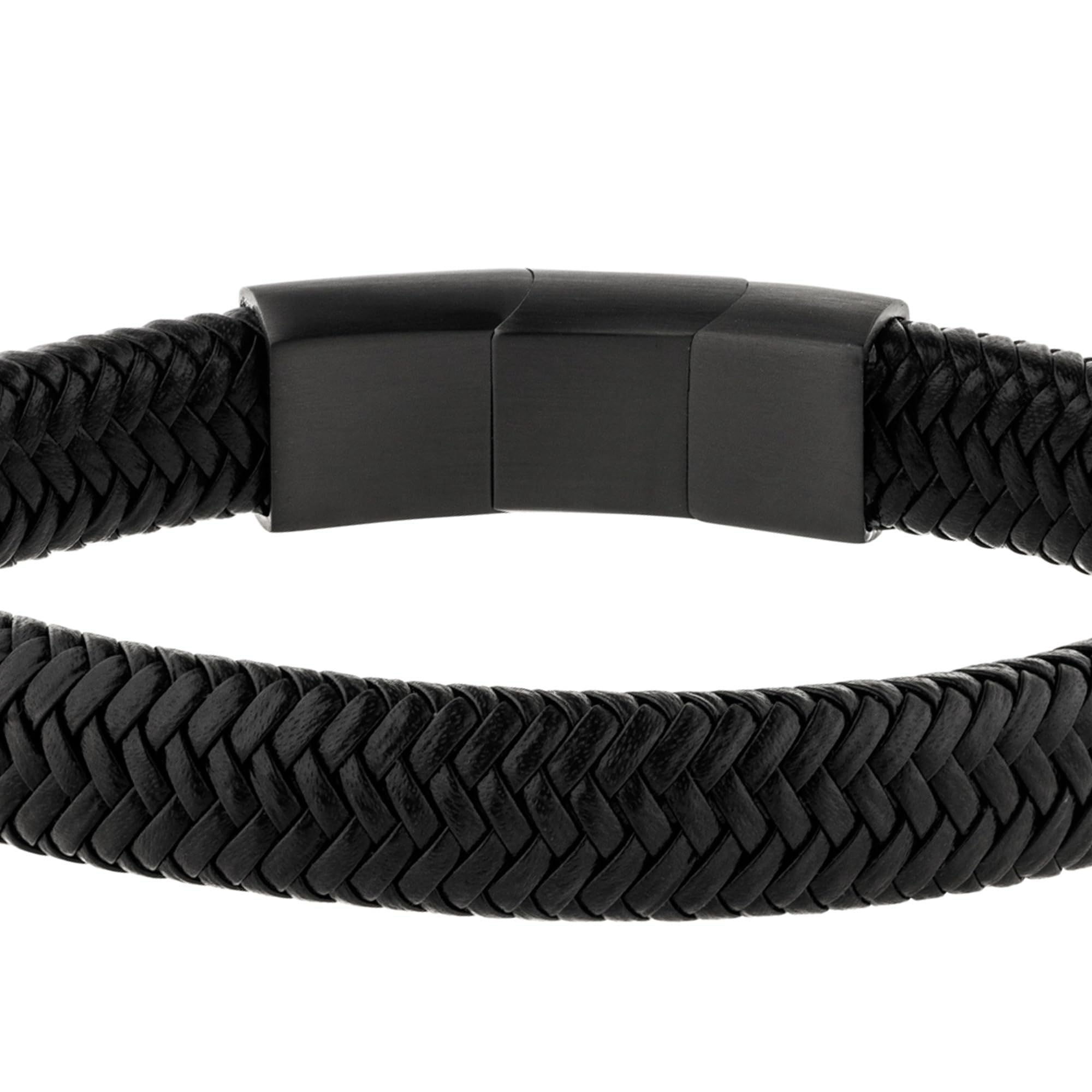 s.Oliver Herren Schmuck – Armband aus Leder mit Edelstahldetails – Klassisch, Zeitlos und Maskulin – Perfekte Geschenkidee