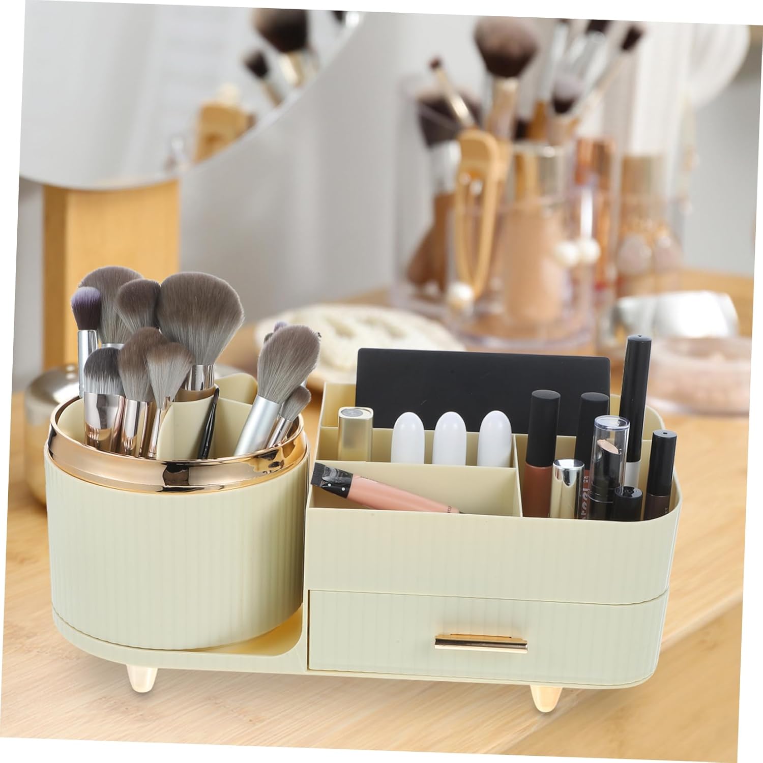 Makeup Organizer Large Capacity Rotating Cosmetic Display Case for Vanity Lipstick and Brush Holder for Neat and Orderly Makeup Storage