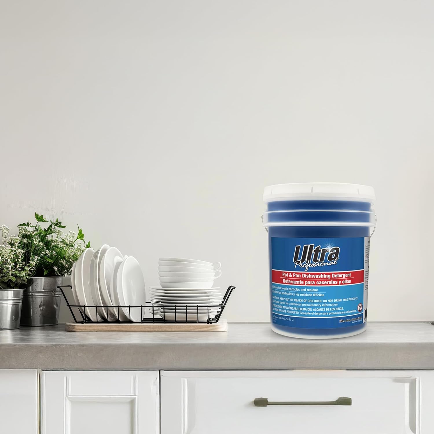 Ultra Professional ™ 5 Gallon Pot & Pan Dishwashing Detergent Dish Cleaning Liquid, Fresh Scent, Blue - Powerful Grease Remover