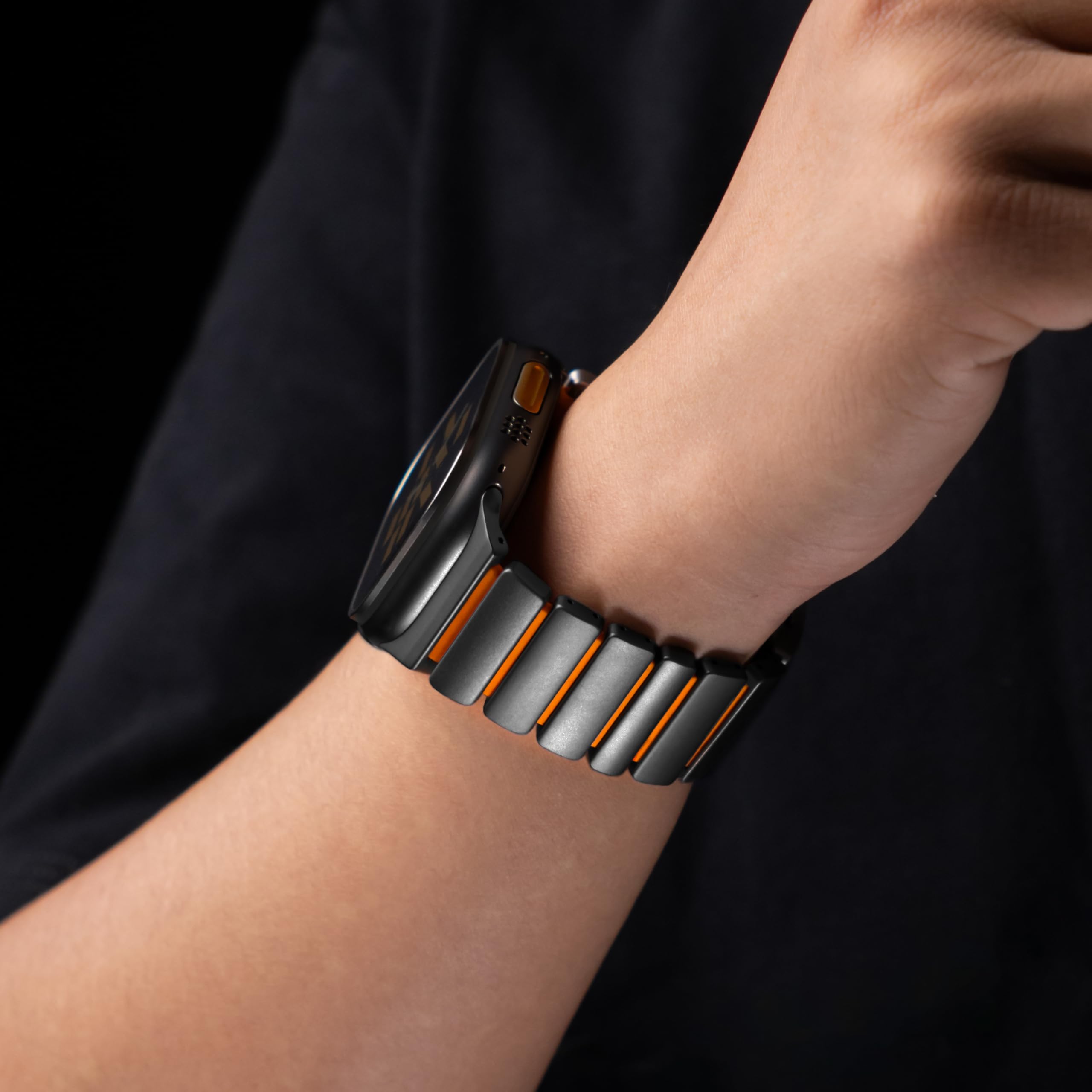 Pulsera de titanio compatible con Apple Watch Ultra 3/2/1 49 mm, doble capa de silicona de titanio, cierre magnético de repuesto para iWatch Series11