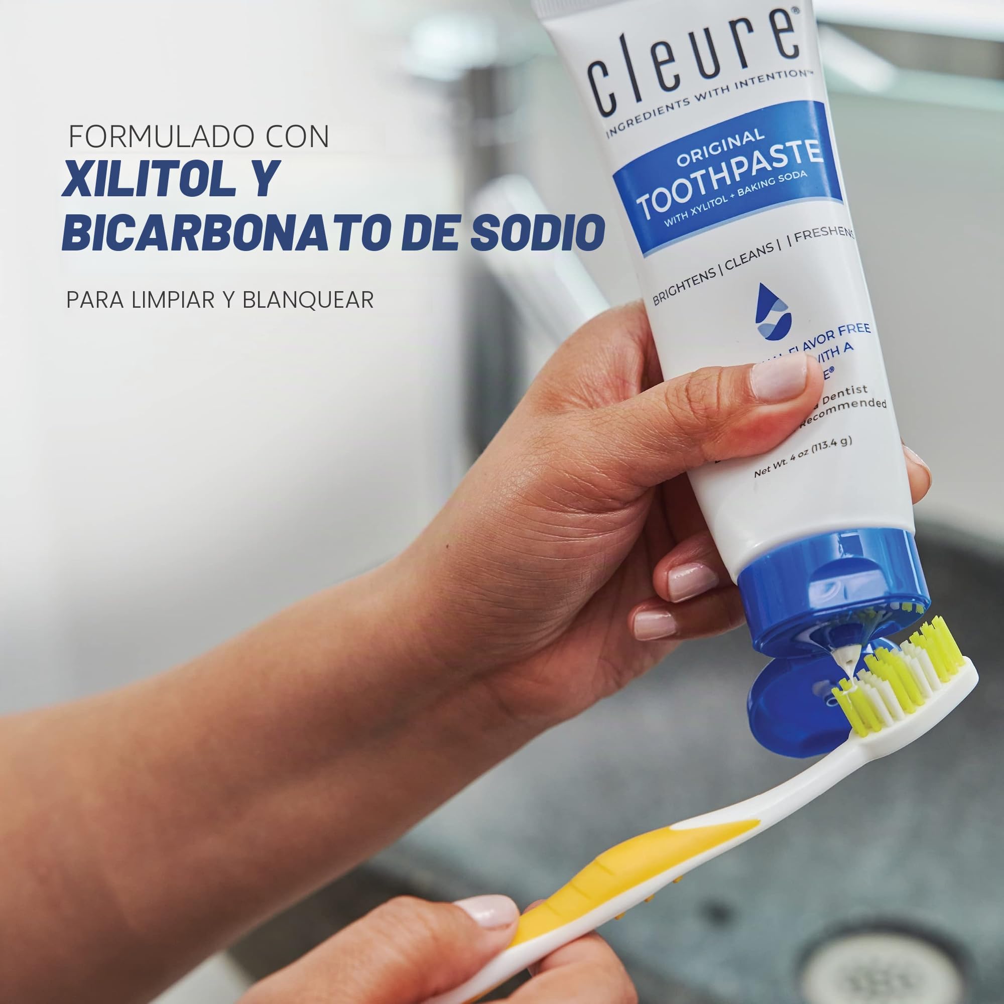 Cleure Pasta de dientes natural original, sin sabor, sin flúor, ayuda a aclarar, con xilitol para un aliento fresco, sabor natural para niños y adultos, sin menta (tubo de 4 oz)