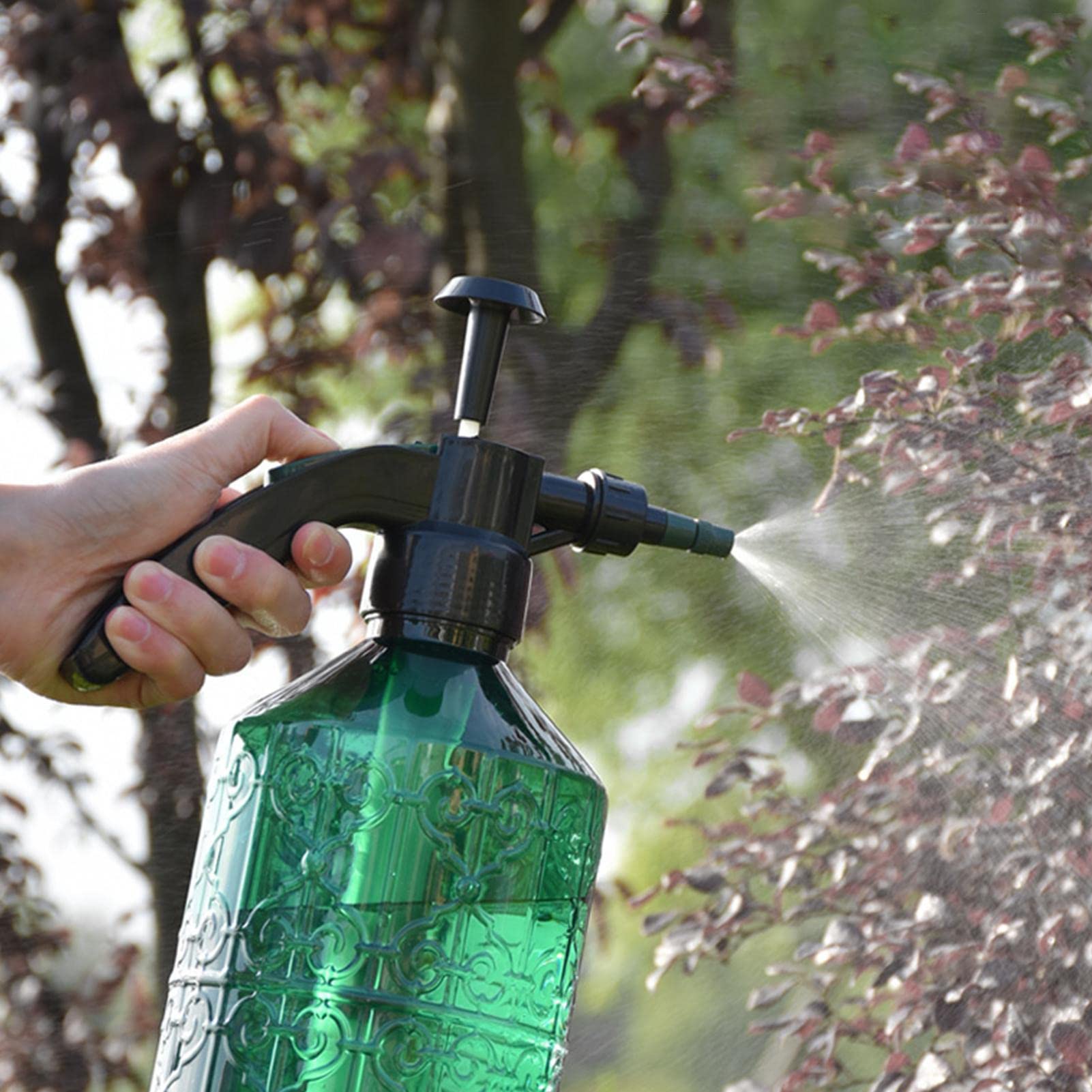 Drucksprüher, Gießkanne mit Verstellbarer Düse, Tragbare 2-Liter-Druckflasche mit Verstellbarer Düse zum Bewässern von Blumenrasen, zum Reinigen und Waschen zu Hause