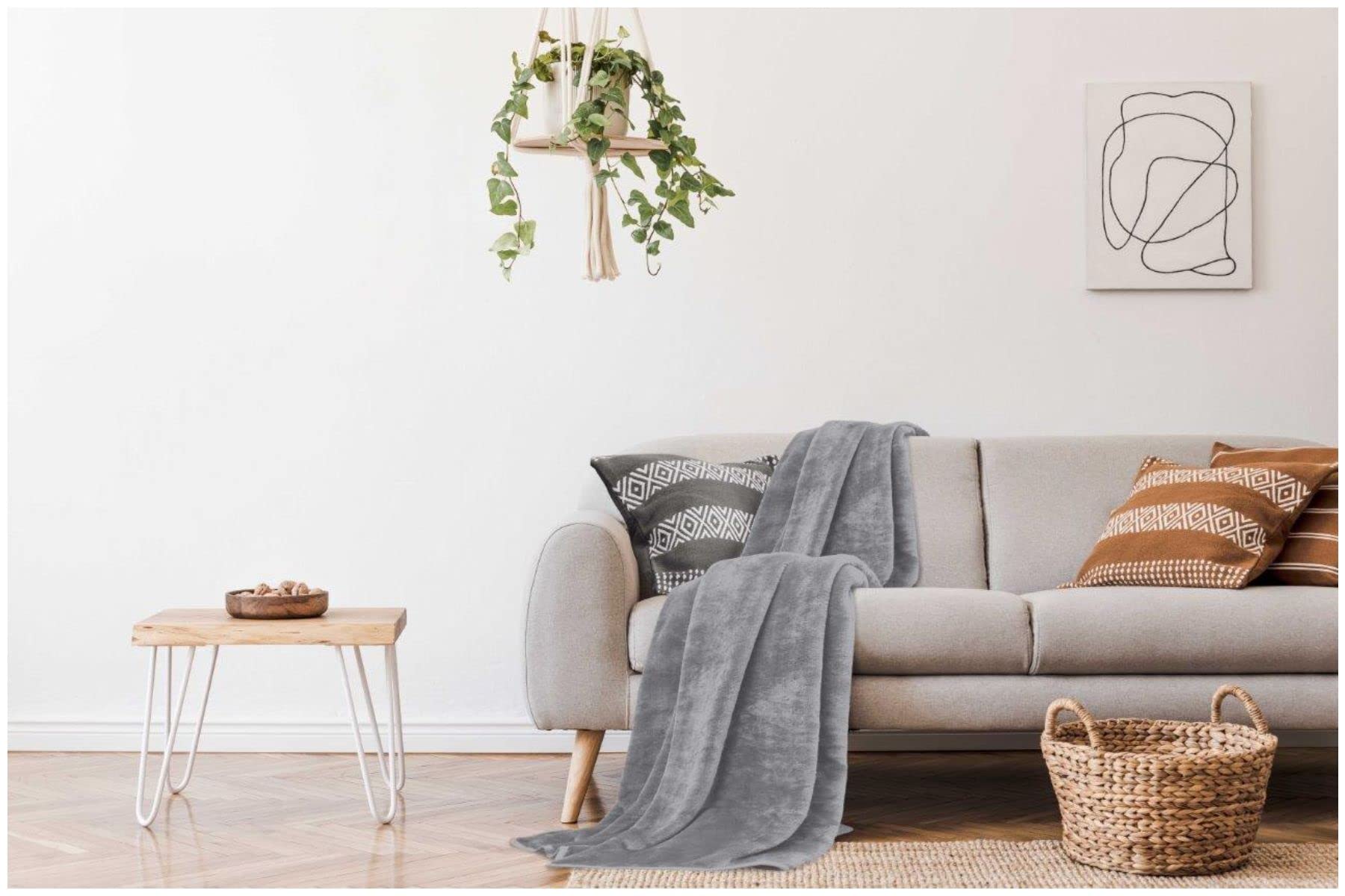 GC GAVENO CAVAILIA Plain Mink Fur Throws, Fluffy Fleece Blankets, Snuggle Throw Blanket For Bed, Silver, 150X200 Cm
