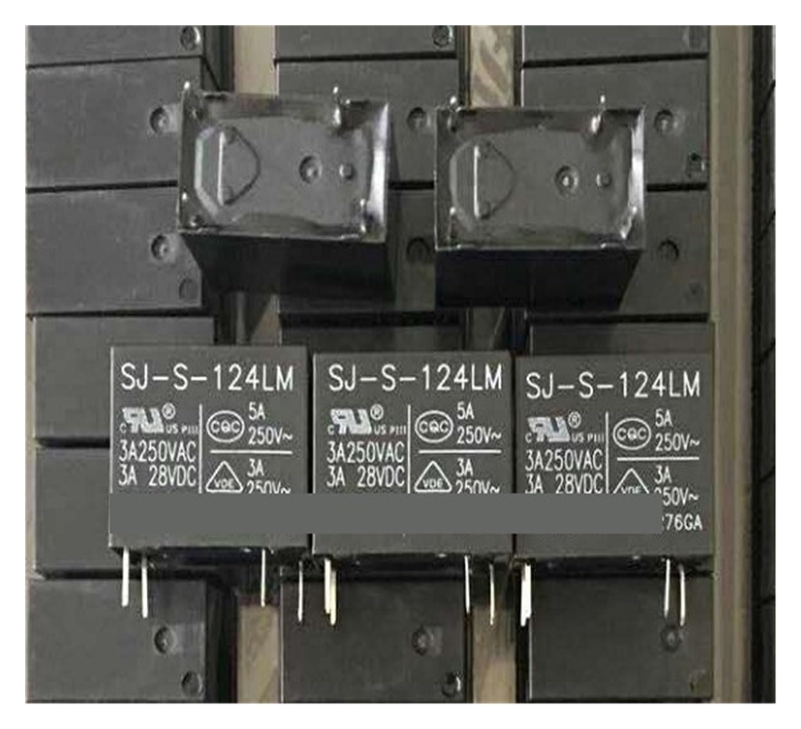 YZWRWRMKTB 1pc SJ-S-124LM 34V-3A (32F-1A) Relay 4pins