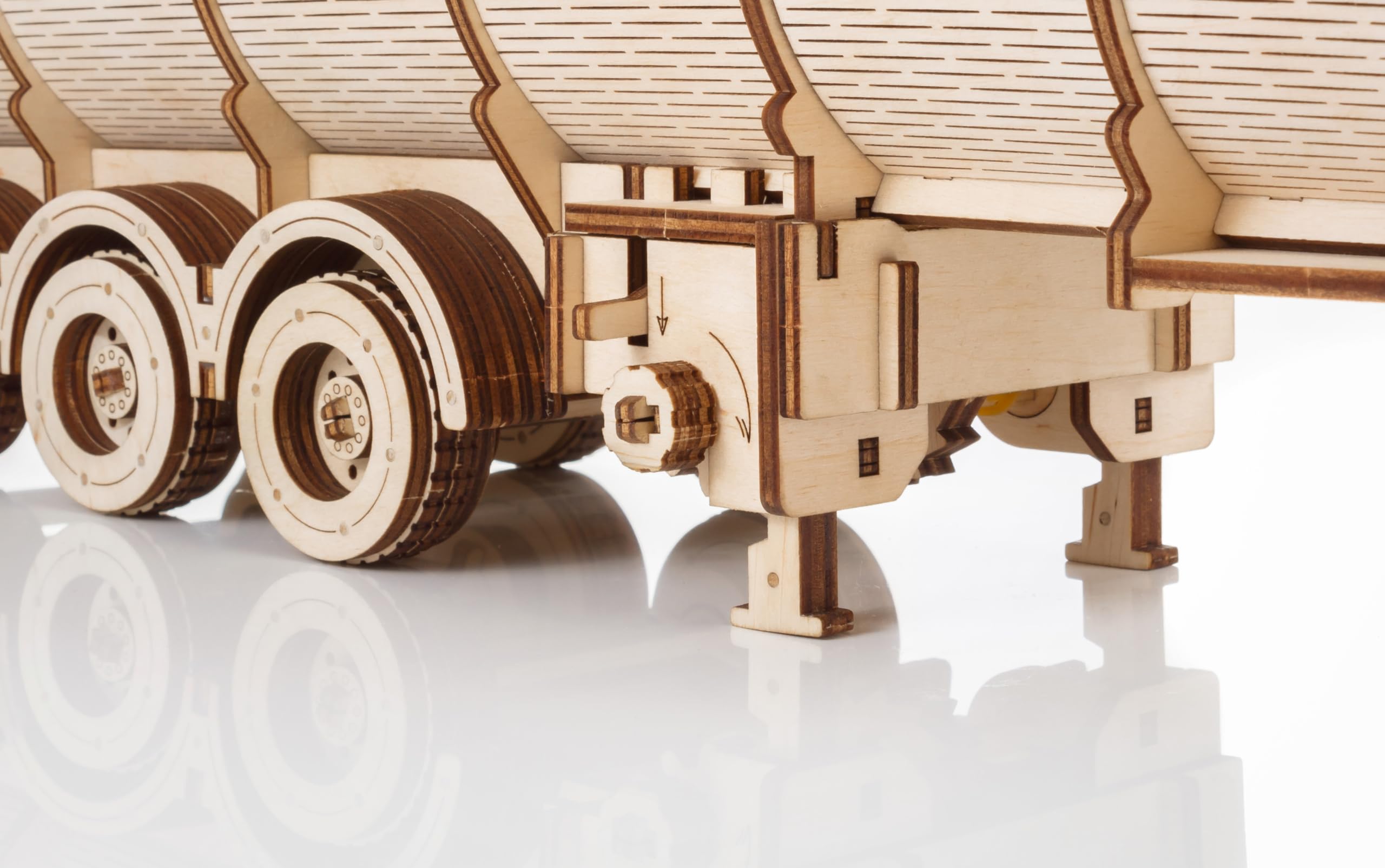EWA Eco-Wood-Art Tank Trailer for Road King EWA Puzzle en bois écologique 3D pour adolescents et adultes-REMBOURSEUR Kit de bricolage à monter soi-même, pas de colle nécessaire-251 pièces, naturel