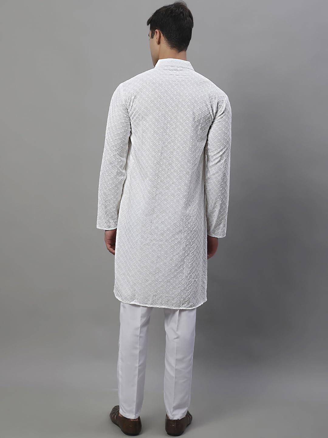 Jompers Men's Chikankari Embroidered And Sequence Kurta With Pyjama (White, M)