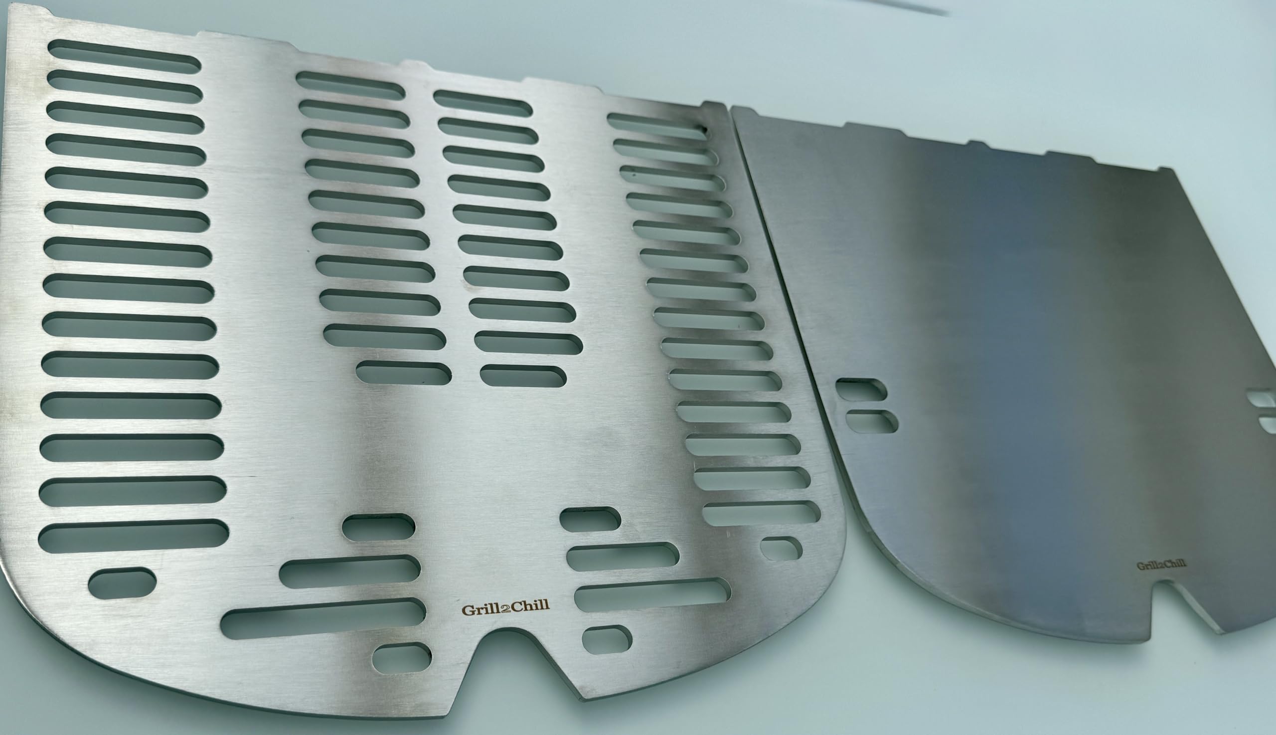Ruszt do grillowania + Plancha połączenie stali nierdzewnej V2A 1.4301 ruszt zastępczy pasuje do grilla Weber Traveler + Travel Stealth Edition / SUPER PREMIUM DELUXE, grubość materiału 5-5,2 mm