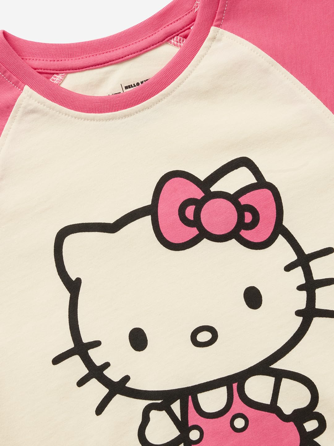 The Souled Store Hello Kitty - Camiseta de algodón para niña, ajuste regular, cuello redondo, manga corta, impresión gráfica (2-8 años)
