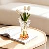 Jarrón de vidrio ámbar soplado a mano, 7.6 pulgadas - Centro de mesa artístico ámbar claro único para decoración de sala, mesa de café, repisa de chimenea, arreglos florales y acentos para el hogar (Pequeño) 3