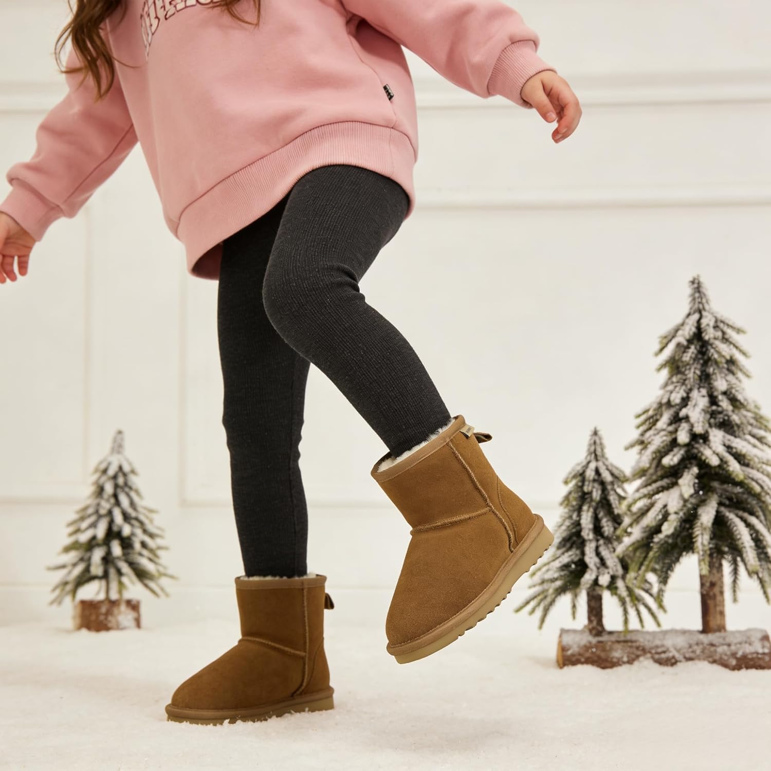 FANTURE Girls Boys Winter Snow Boots for Kids Genuine Cowhide Suede Leather Ankle Boots with Memory Foam Insole Warm Fur Lining and Durable Non-Slip Sole