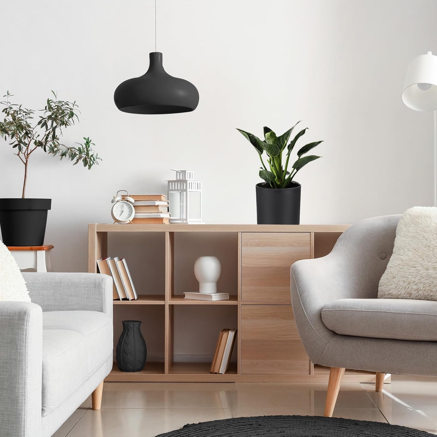 PATIKIL 5 Inch/12.5cm Plastic Plant Pots, 4 Pack Small Flower Pot Planters with Drainage Holes and Saucer for Home Decor Indoor Plants, Black