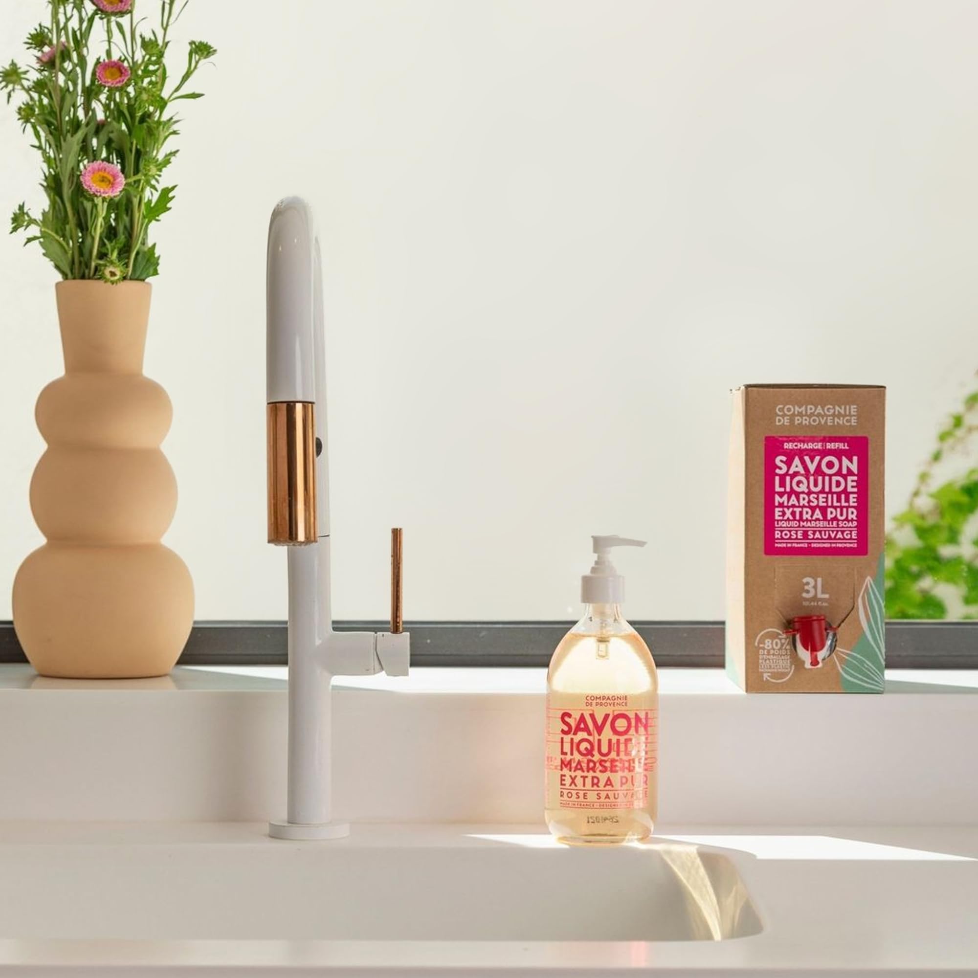La Compagnie de Provence - Sapone liquido di Marsiglia Ricarica 3L - Rosa selvatica - Per Corpo e Mani - Made in France