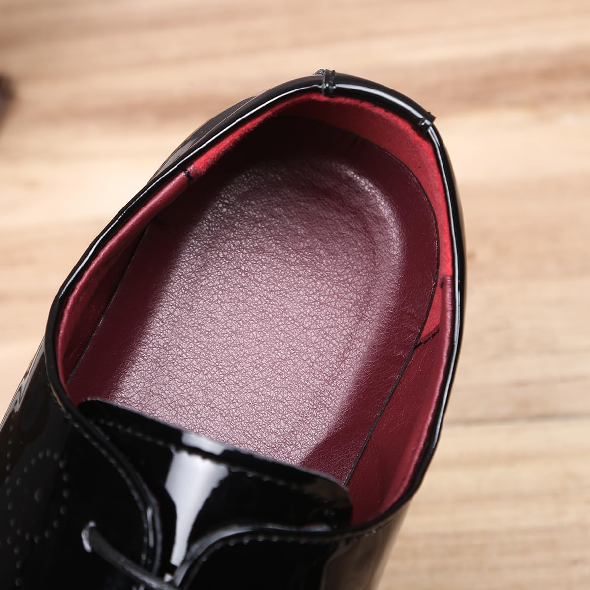 Men Fashion Dress Business Shoe Pointed Toe Floral Patent Leather Lace Up Oxford Black Brown Red Grey