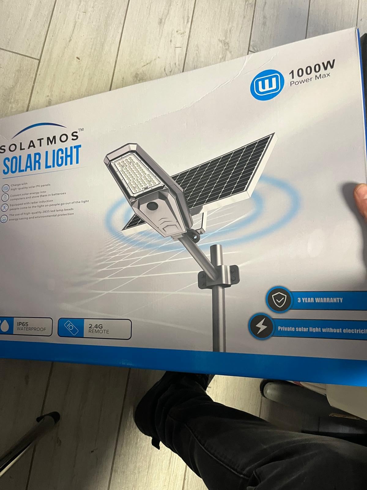 Generico Lampione Solare da Esterno LED 1000W 20000 lumen IP67 con Pannello Fotovoltaico Autonomia 10 12 ore Luce Giardino Stradale 62x30cm Parete Palo Cortile
