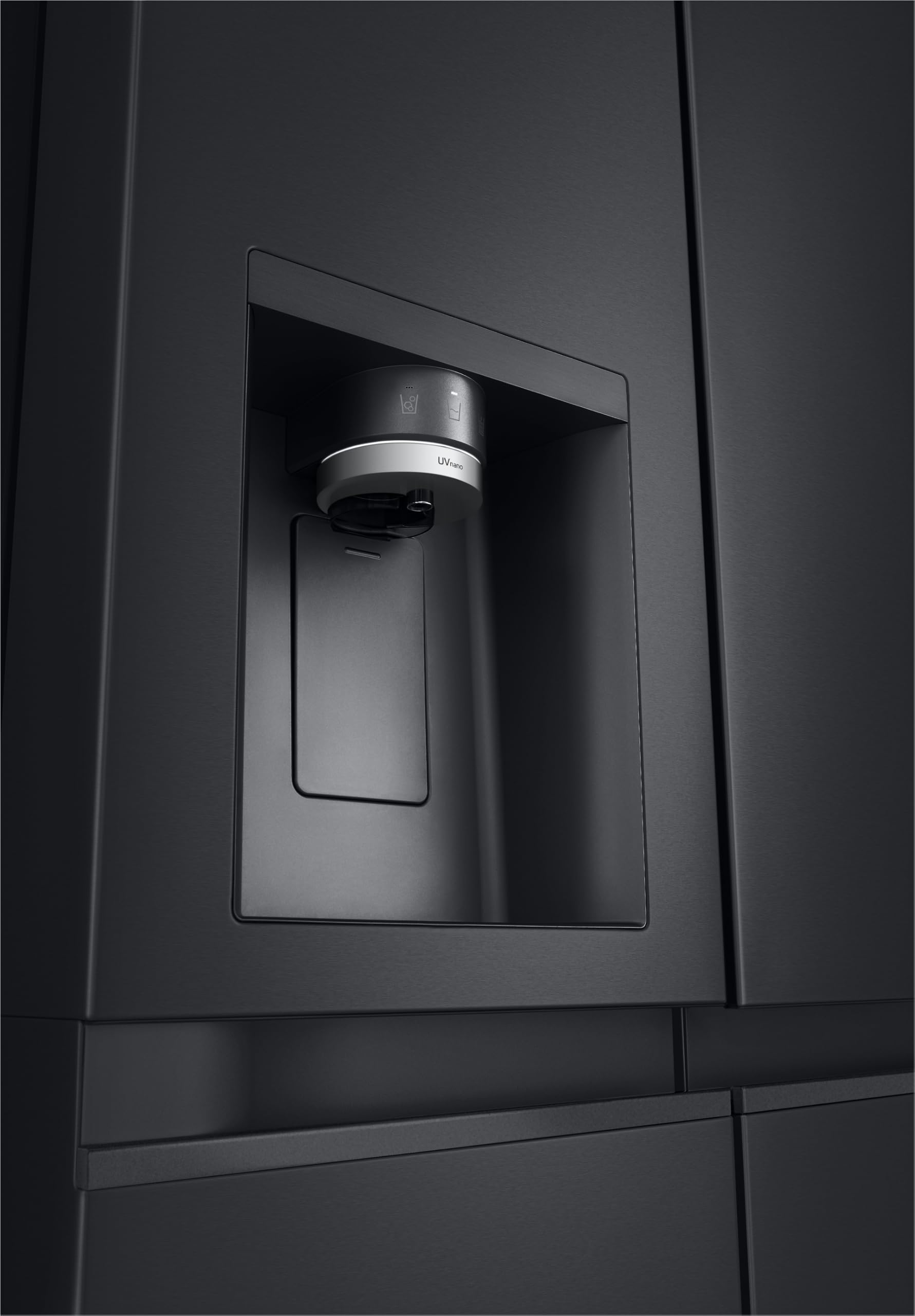 LG GSLE91EVAC Side by Side Kühlschrank, Klasse C, 628 L, Multi-Door Kühlschrank mit Gefrierfach, Eis-, Crushed Ice- Wasserspender mit UVnano, Total NoFrost, Smart Inverter Kompressor, Wi-Fi