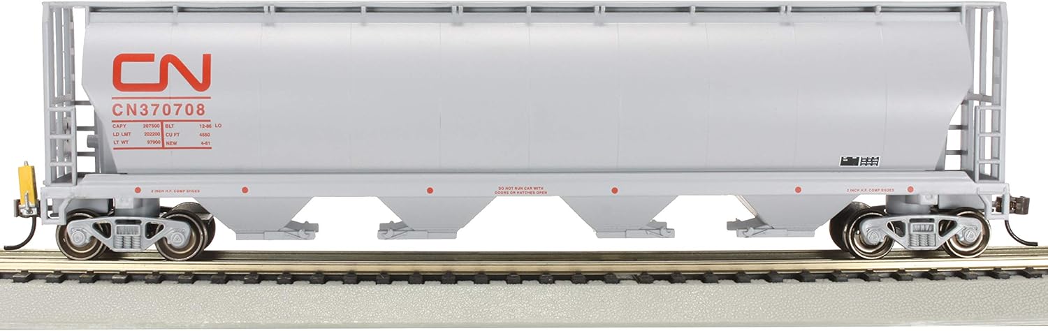 Bachmann Trains - Canadian 4-Bay Cylindrical Grain Hopper with Flashing End of Train Device - Canadian National Demonstrator - HO Scale, 73805