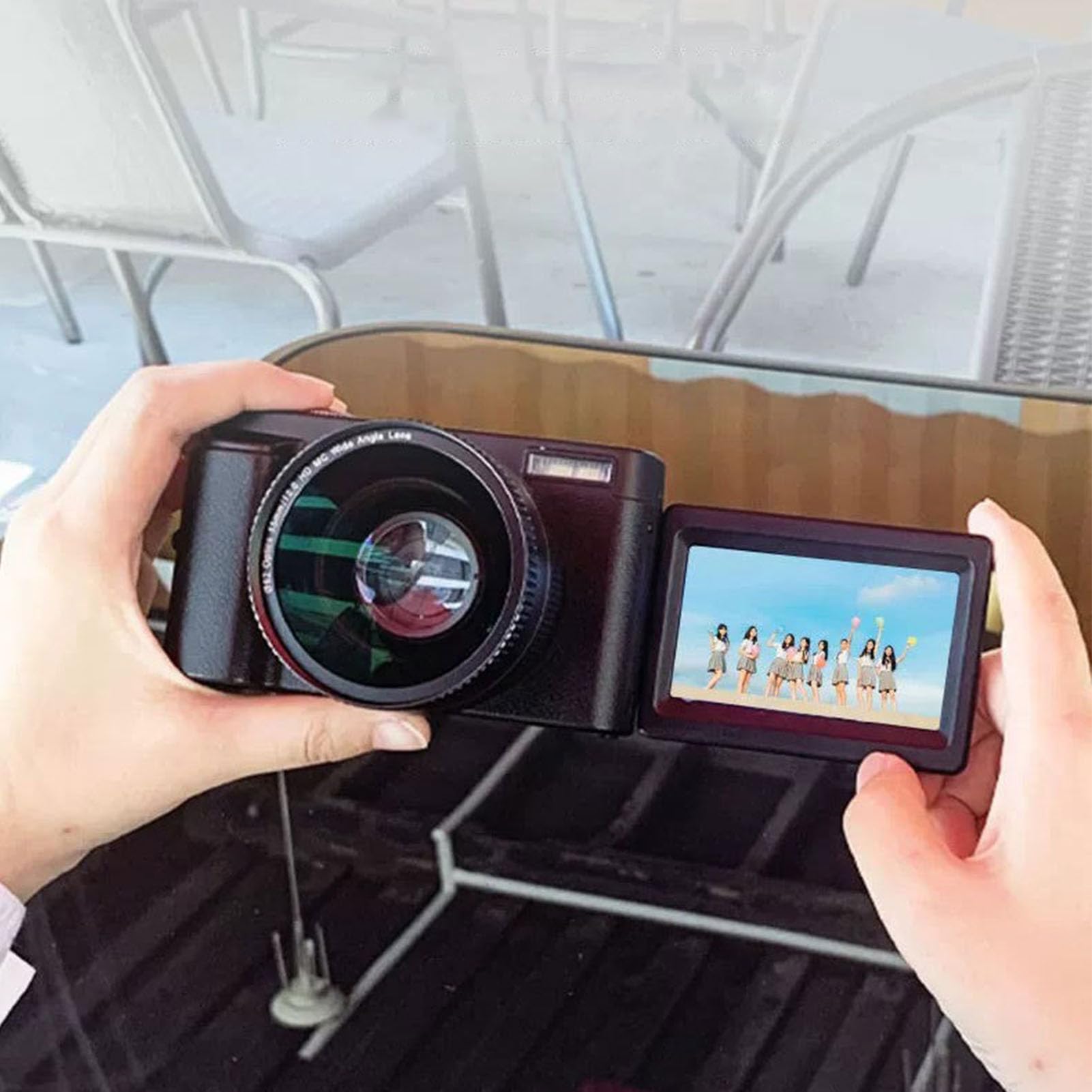 Fotocamera Digitale 4K, Fotocamera Digitale Compatta HD, Zoom 16X con Messa a Fuoco Automatica, Schermo Ribaltabile da 3 Pollici, Flash Integrato, Supporto Luce LED