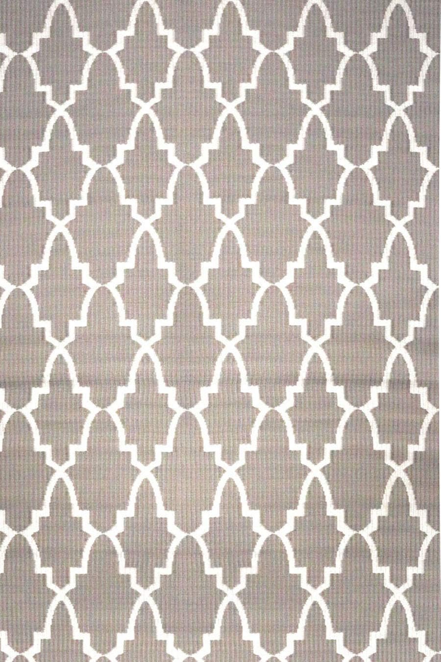 Mad Mats Geometric Outdoor Rug, Reversible Plastic Mat (6' x 9', Casa Blanca - Stone/White)