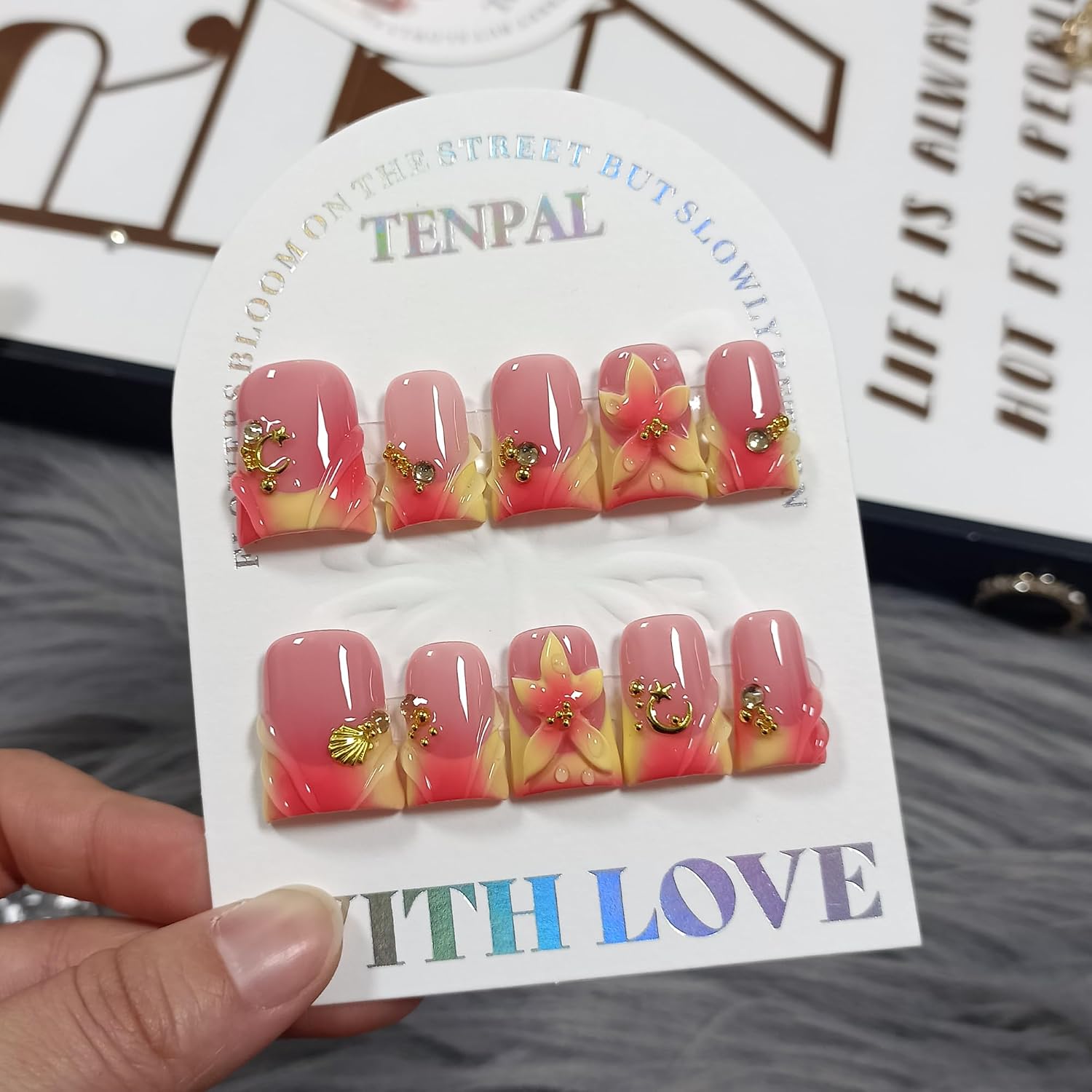 Duckbill Press on Nails Coral Ombre Star Moon Shell 3D(S) image 3