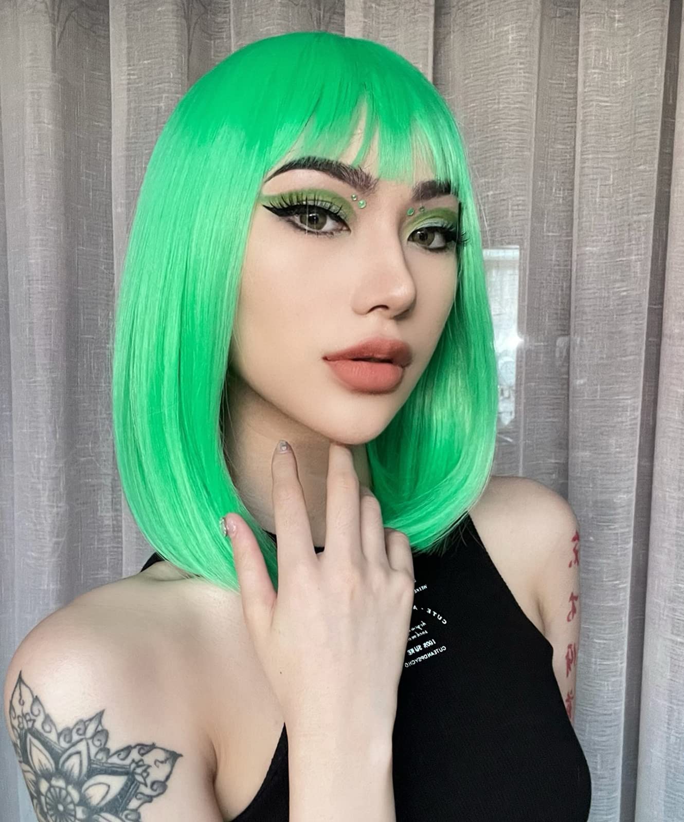 Amazon.com : AISI BEAUTY Green Wig with Bangs Short Green Bob Wigs for  Women 12 Inch Heat Resistant Synthetic Party Costume Cosplay Wig For Girls  Wear Colorful Wig : Beauty & Personal Care