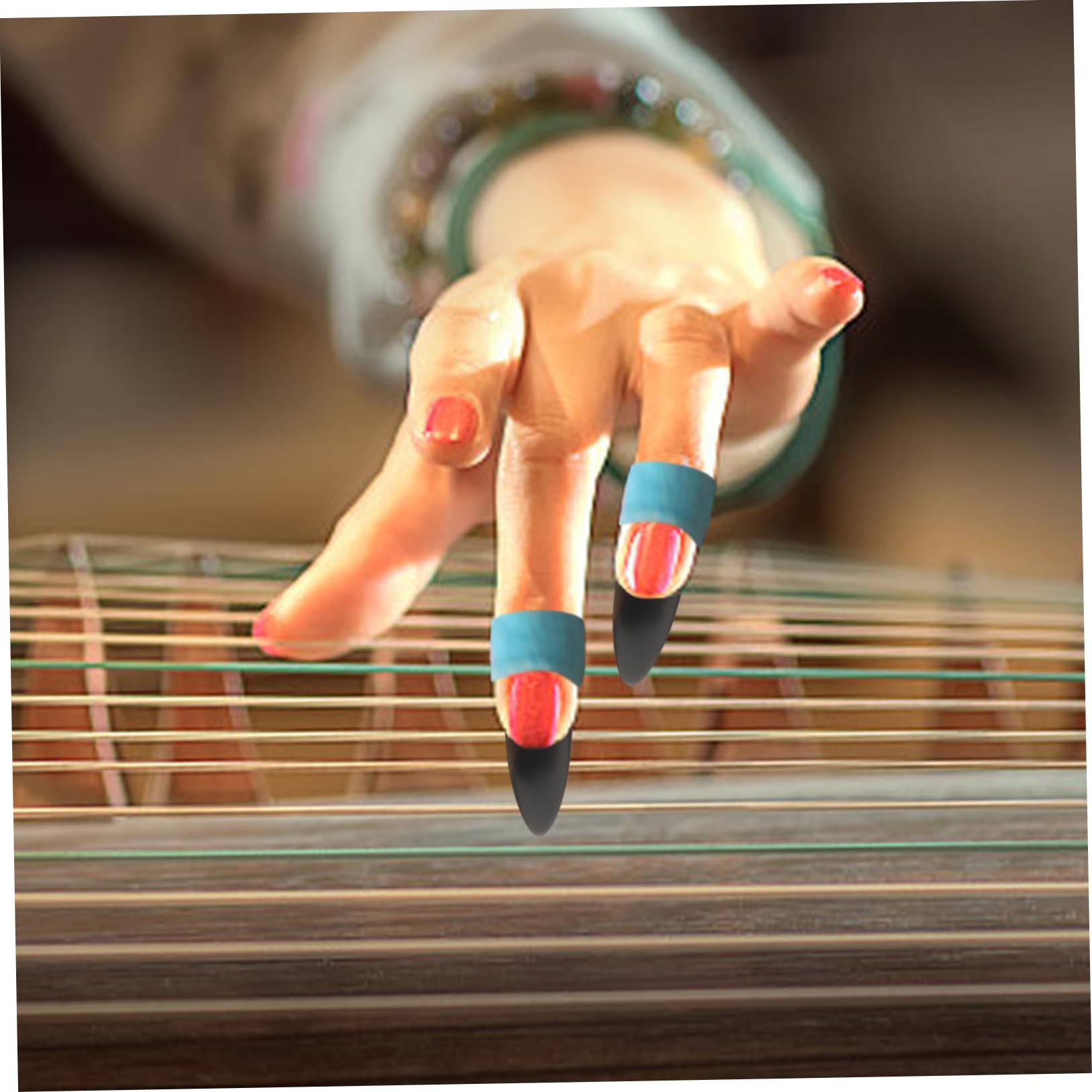 Toyvian 32stücke Guzheng -picks Natürlichem Horn Ergonomische Fingerpicks Für Professionelle Zither-spieler Für Anfänger Und Fortgeschrittene Und Leicht Zubehörteile Für